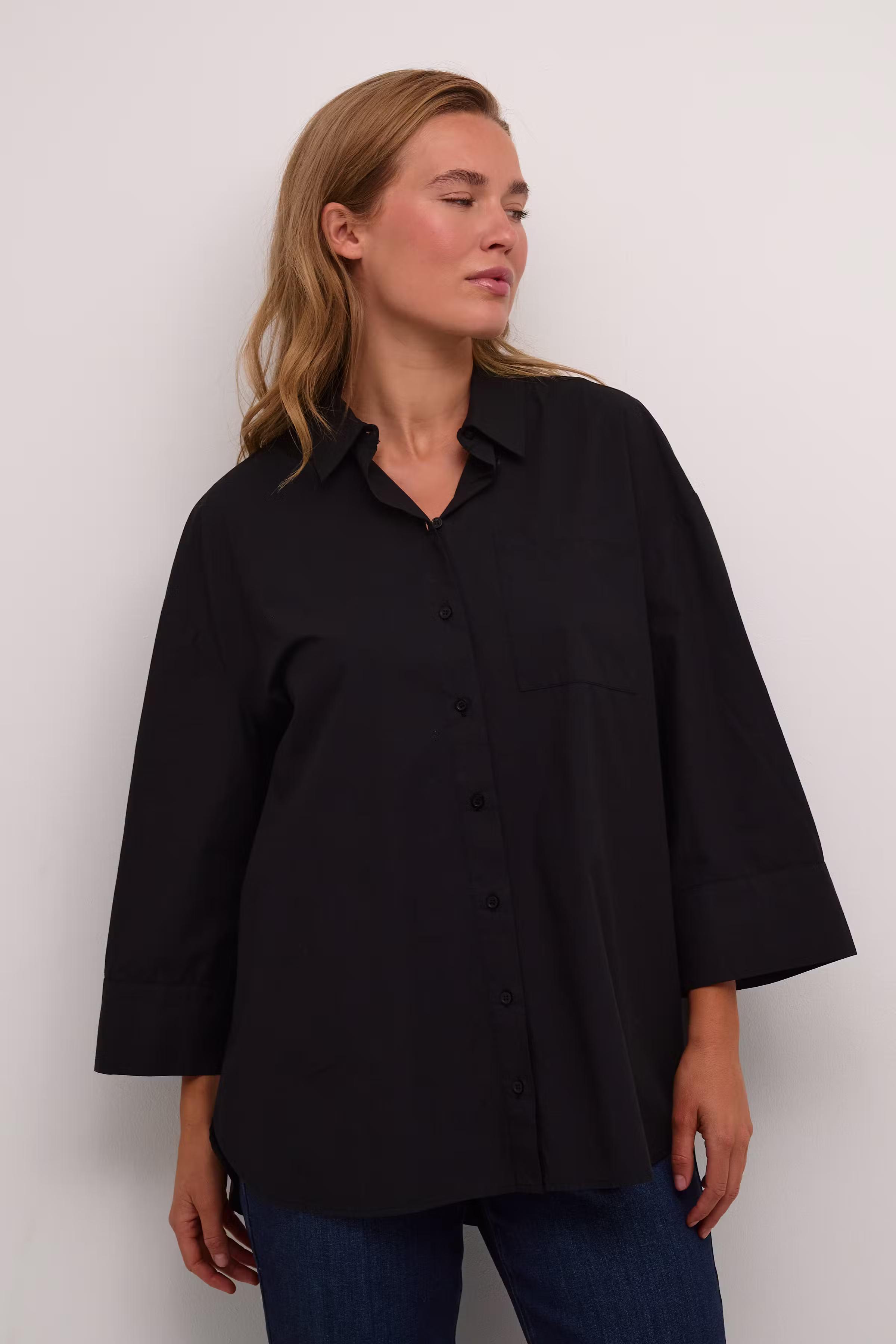 KAerika Bluse LOOKBOOK FRONT 10508339-100121