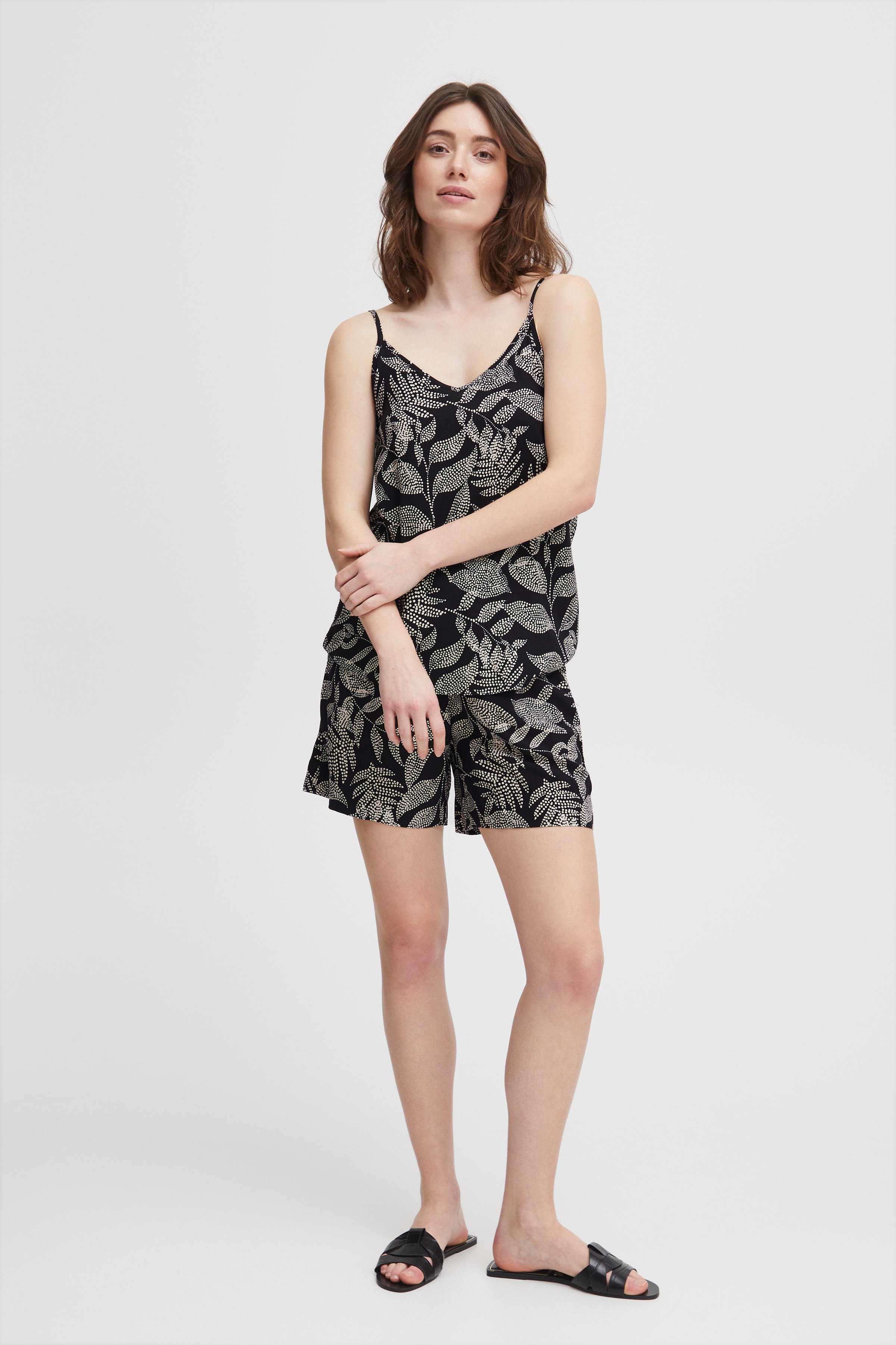 FRFUN Top LOOKBOOK FRONT 20612092-200115