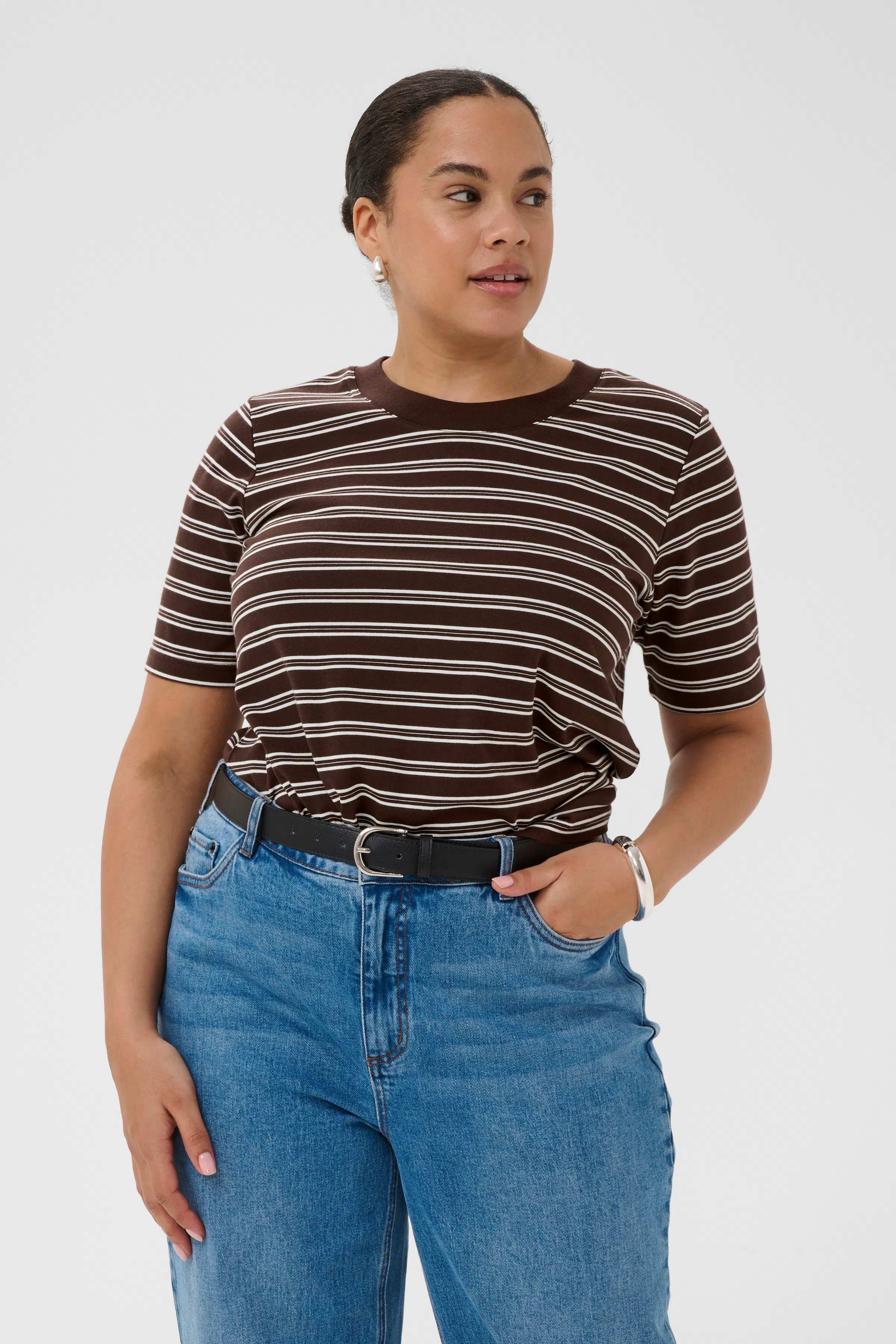 KCjilla T-shirt LOOKBOOK FRONT 10584487-1000105