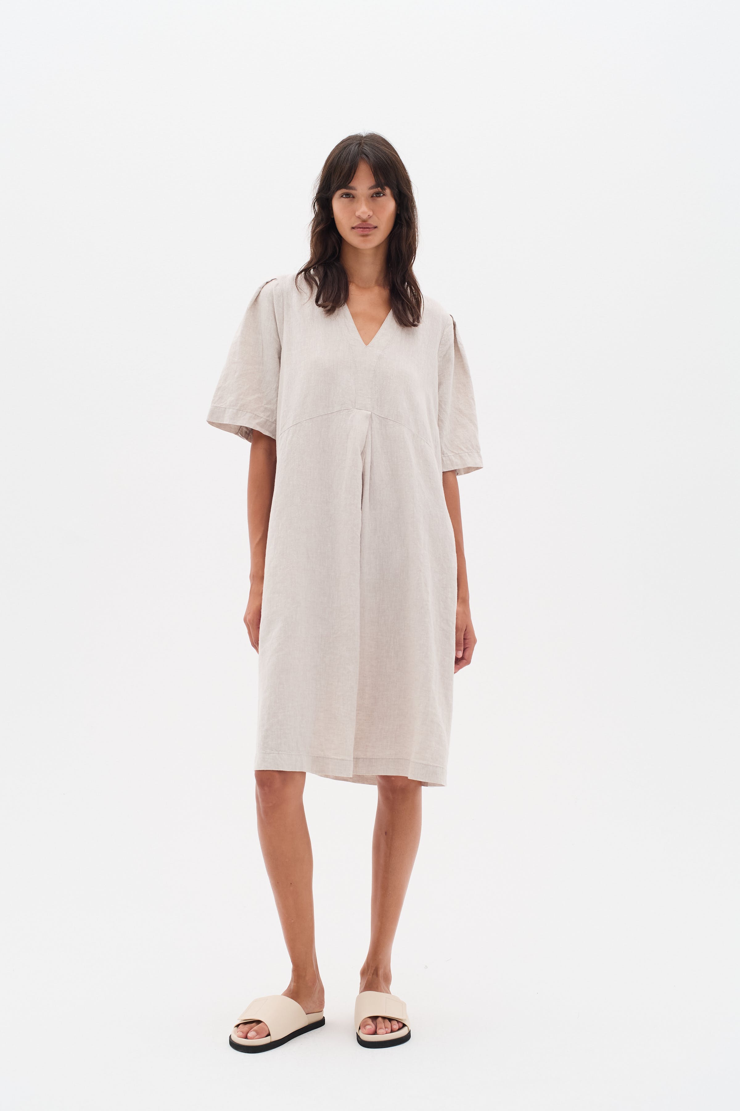 RimoneIW Linen Dress LOOKBOOK FRONT 30110365-1304031