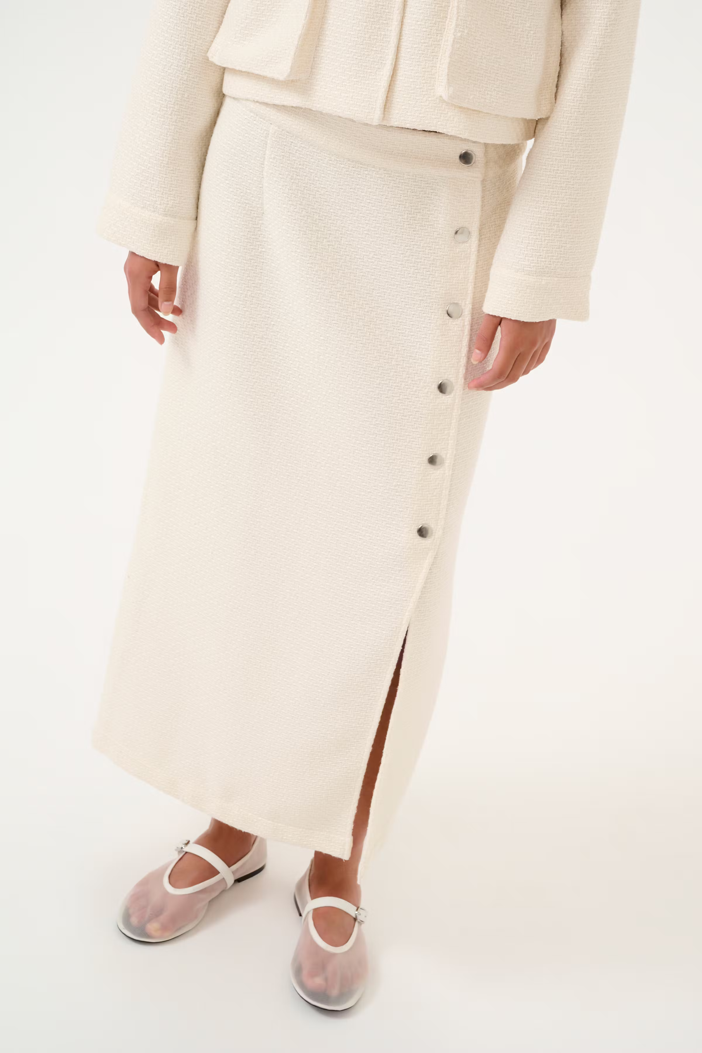 KBPepper Skirt LOOKBOOK FRONT 10105053-110103