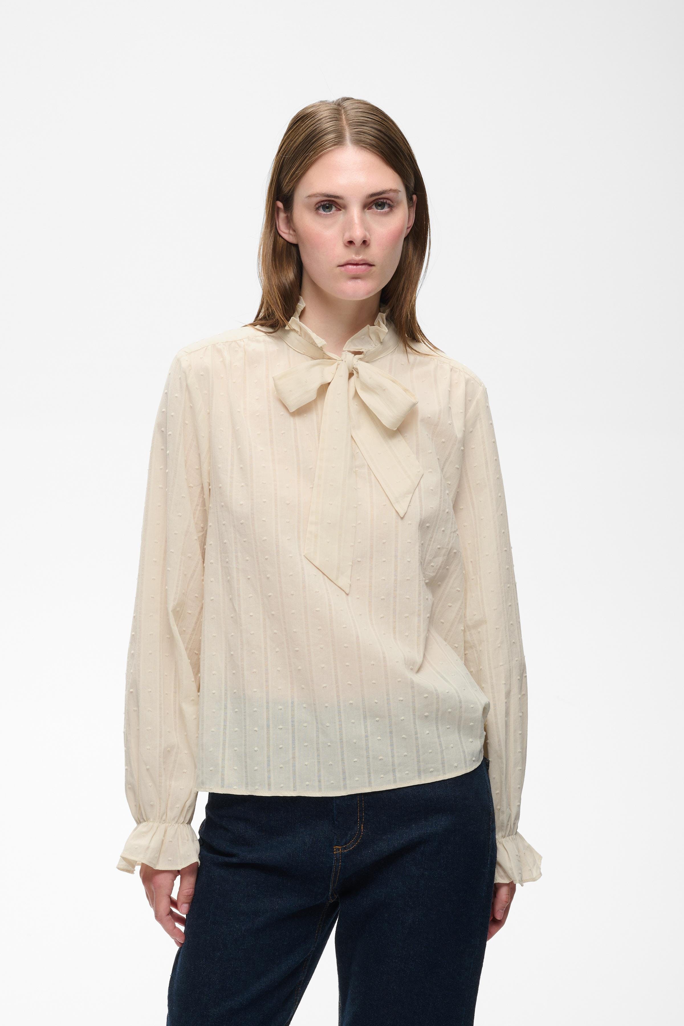 SAGEIW Blus LOOKBOOK FRONT 30113535-110907