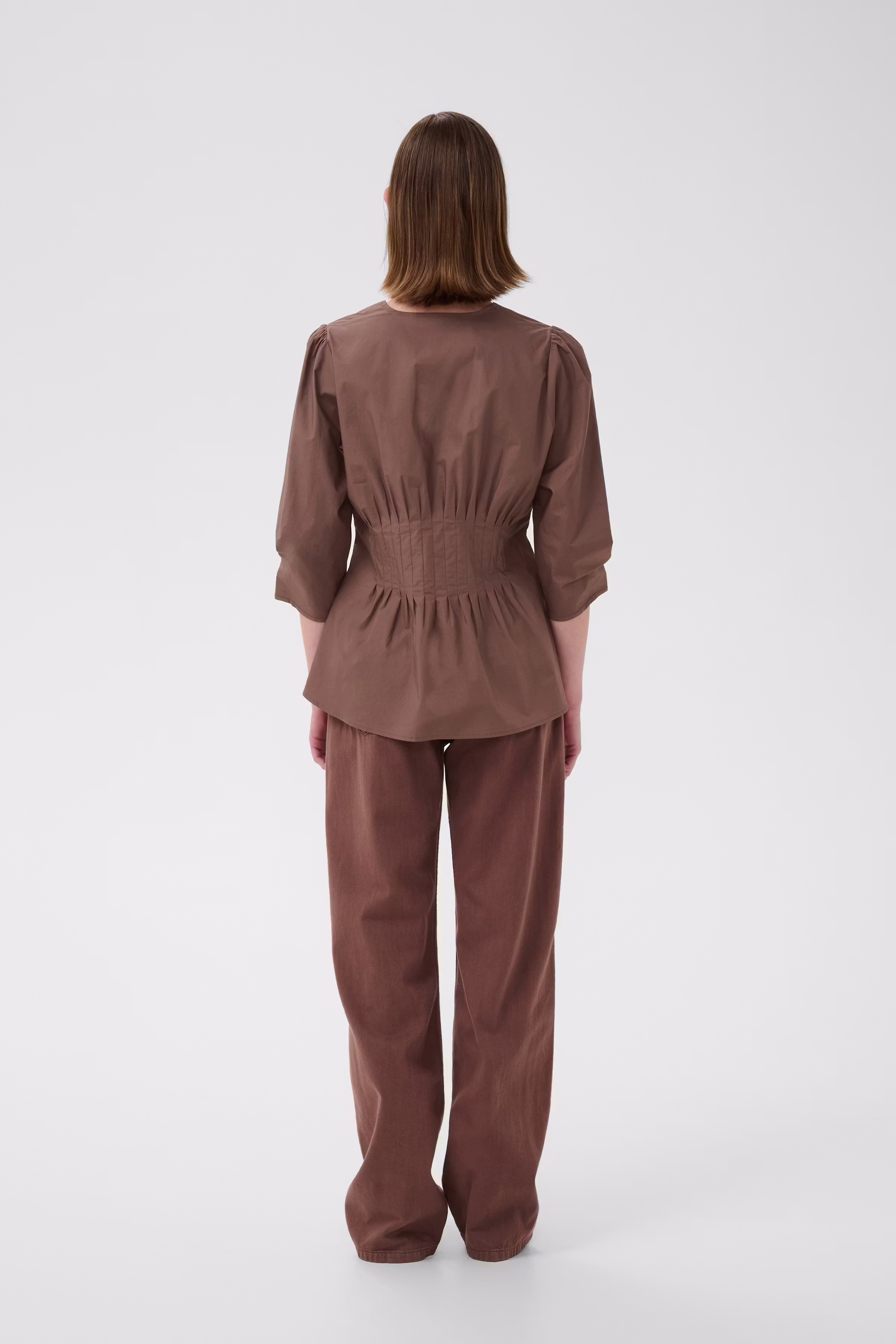 HAZEIW Top LOOKBOOK BACK 30112710-181307