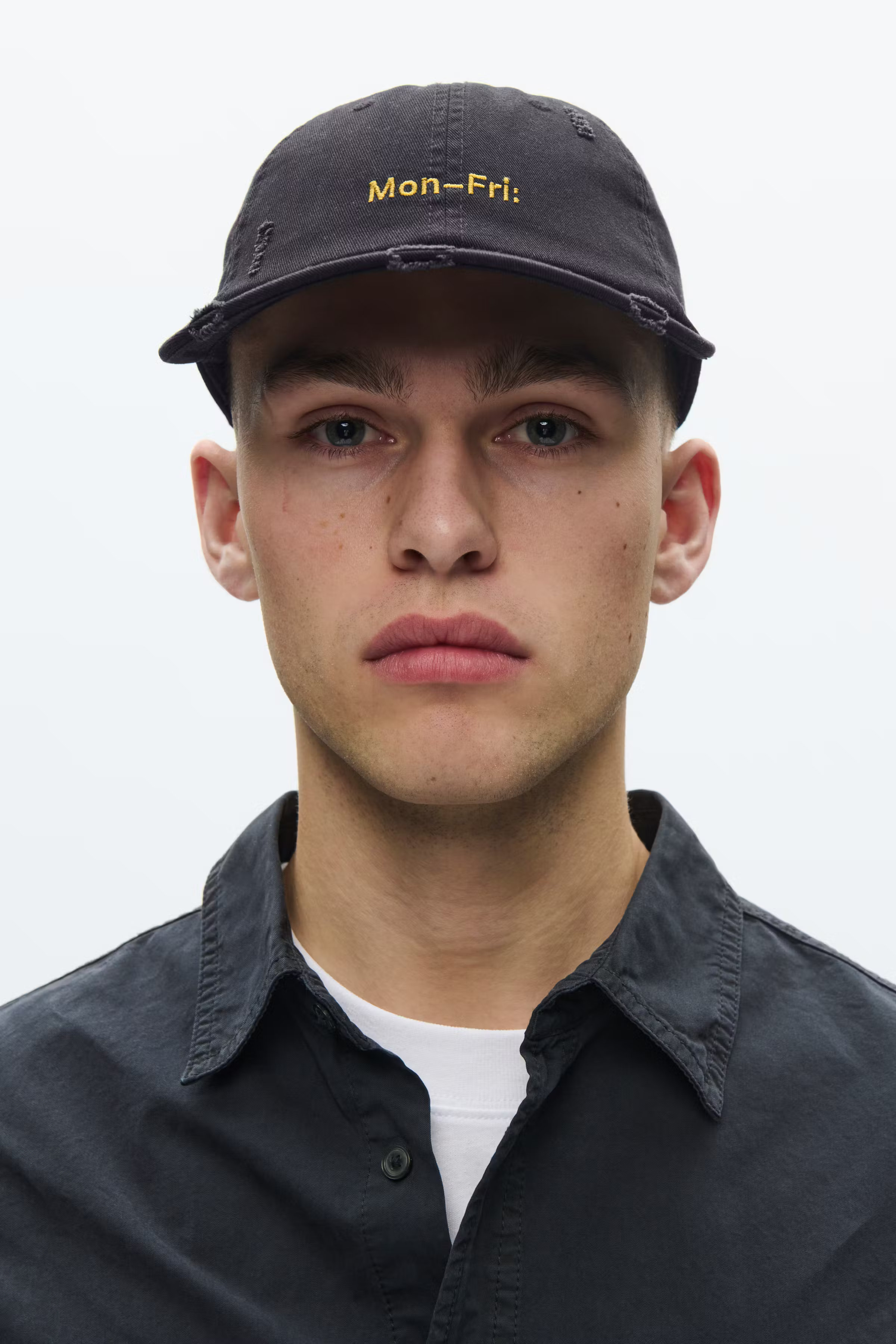 WWMon-fri Cap LOCATION NONE 30251858-303700