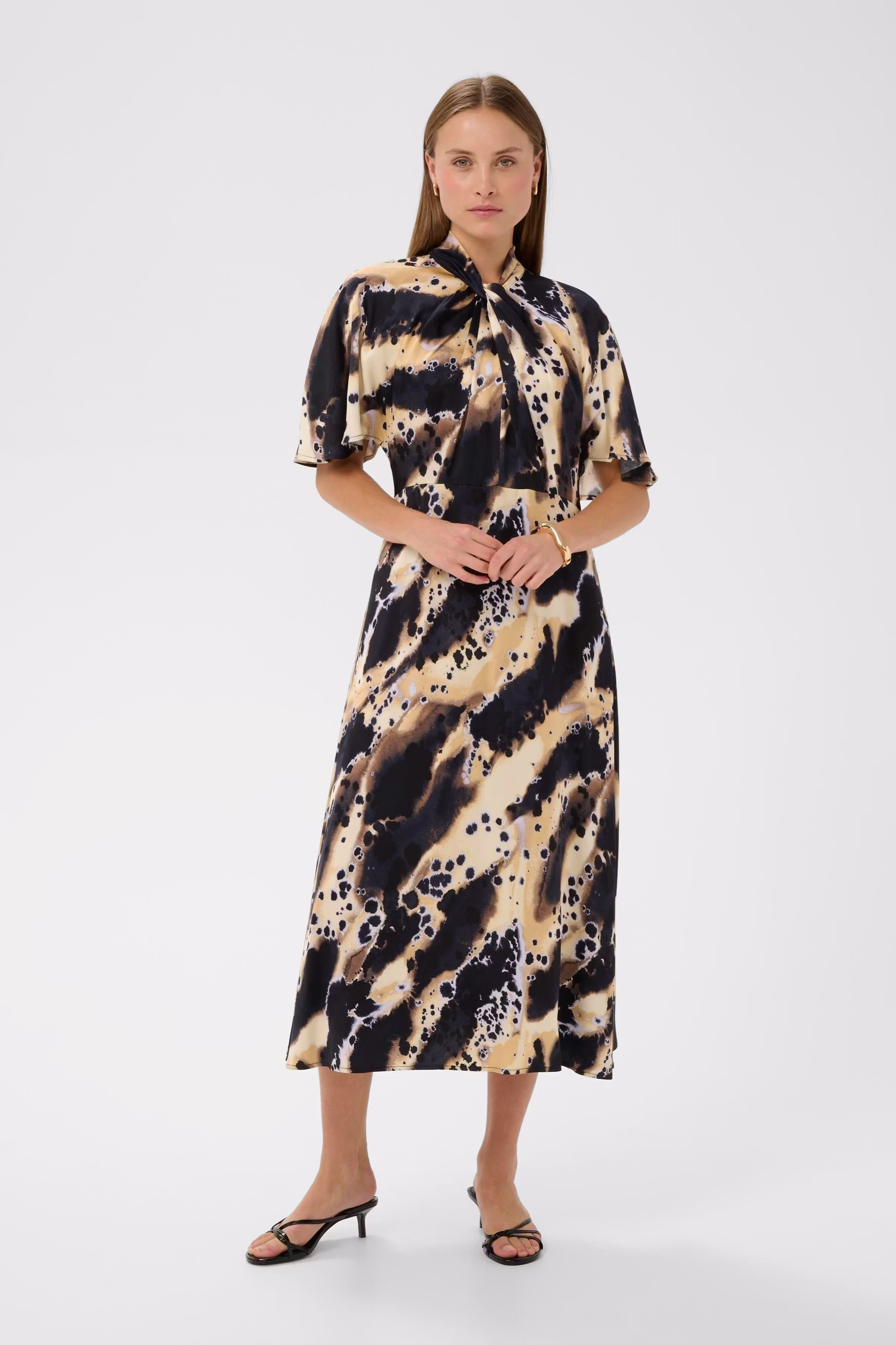 SLClero Dress LOOKBOOK FRONT 30408522-304708