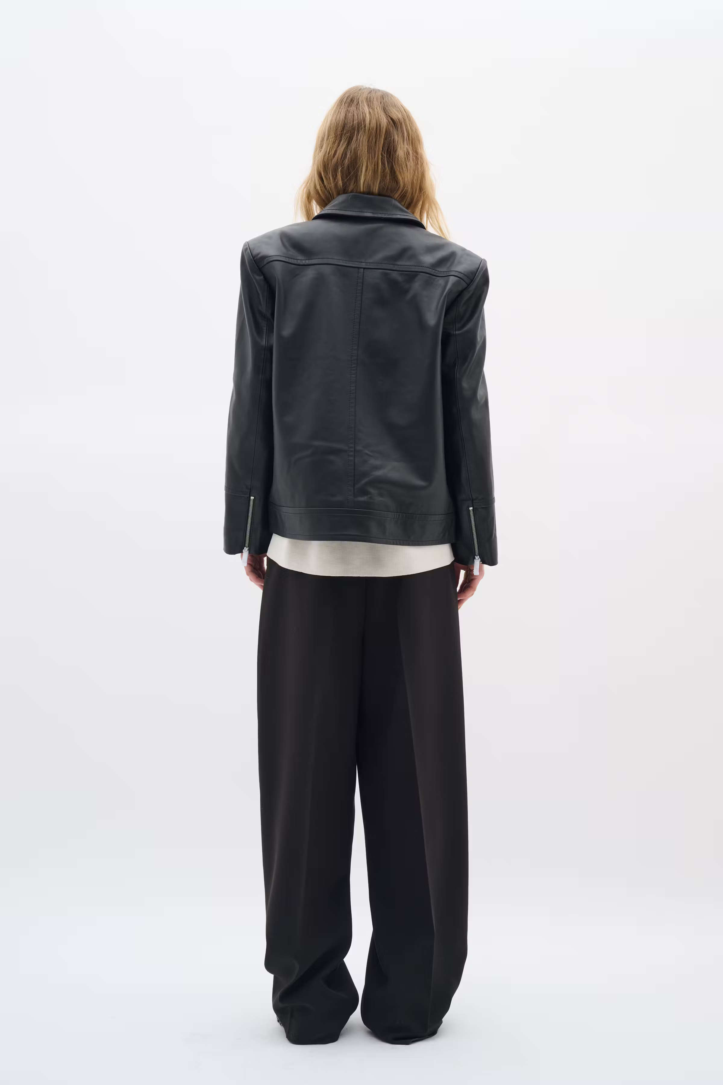 BrodiaIW Oberbekleidung LOOKBOOK BACK 30110996-194008