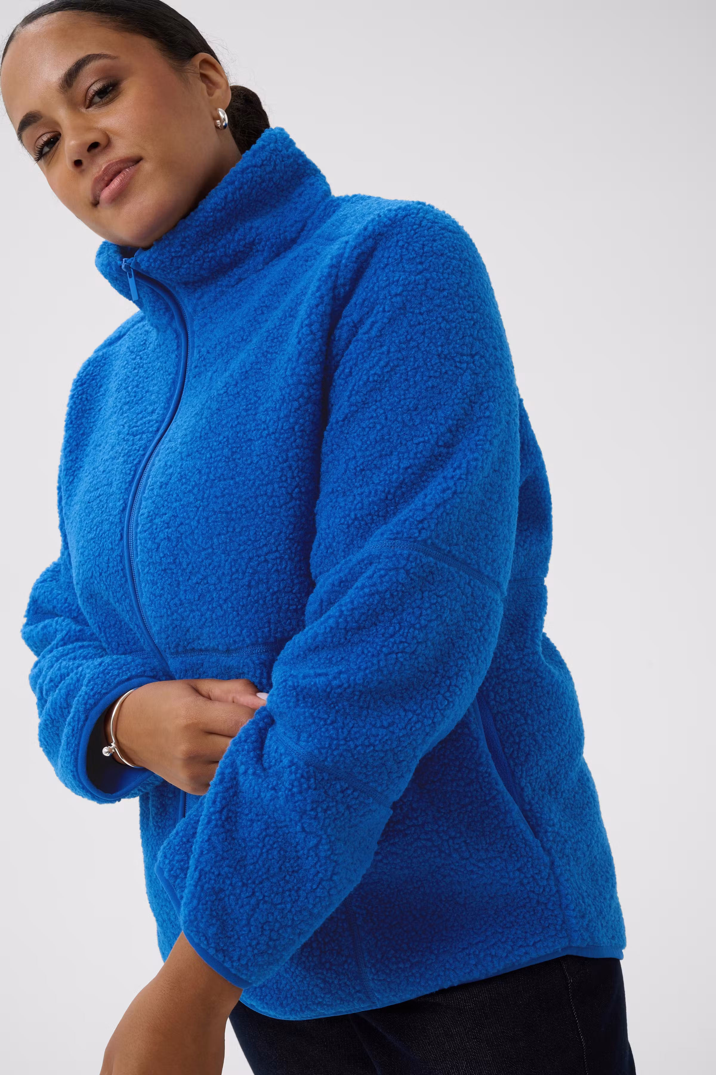 KCcanilla Outerwear LOOKBOOK DETAIL 10584946-193952