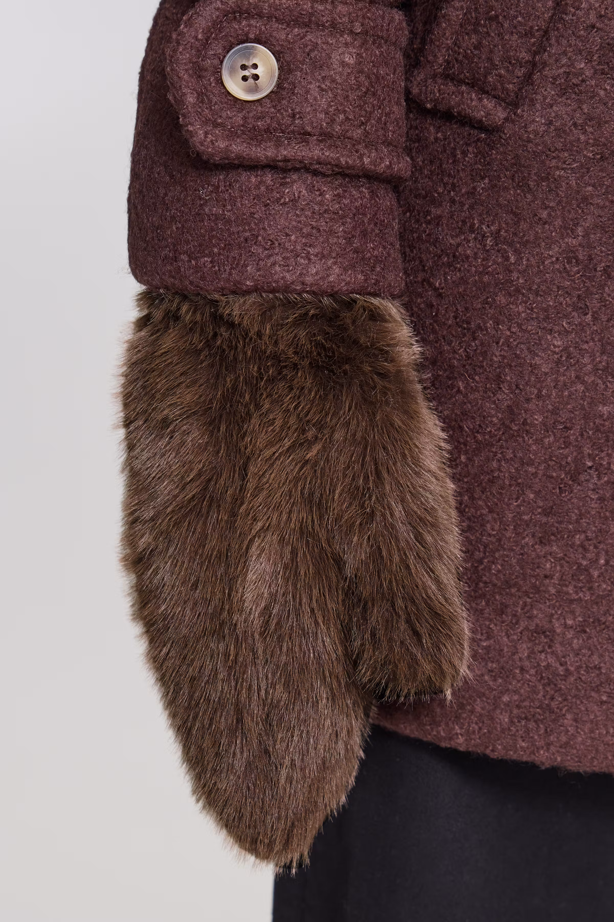 IAEBNA Hansker LOOKBOOK FRONT 20126778-190915