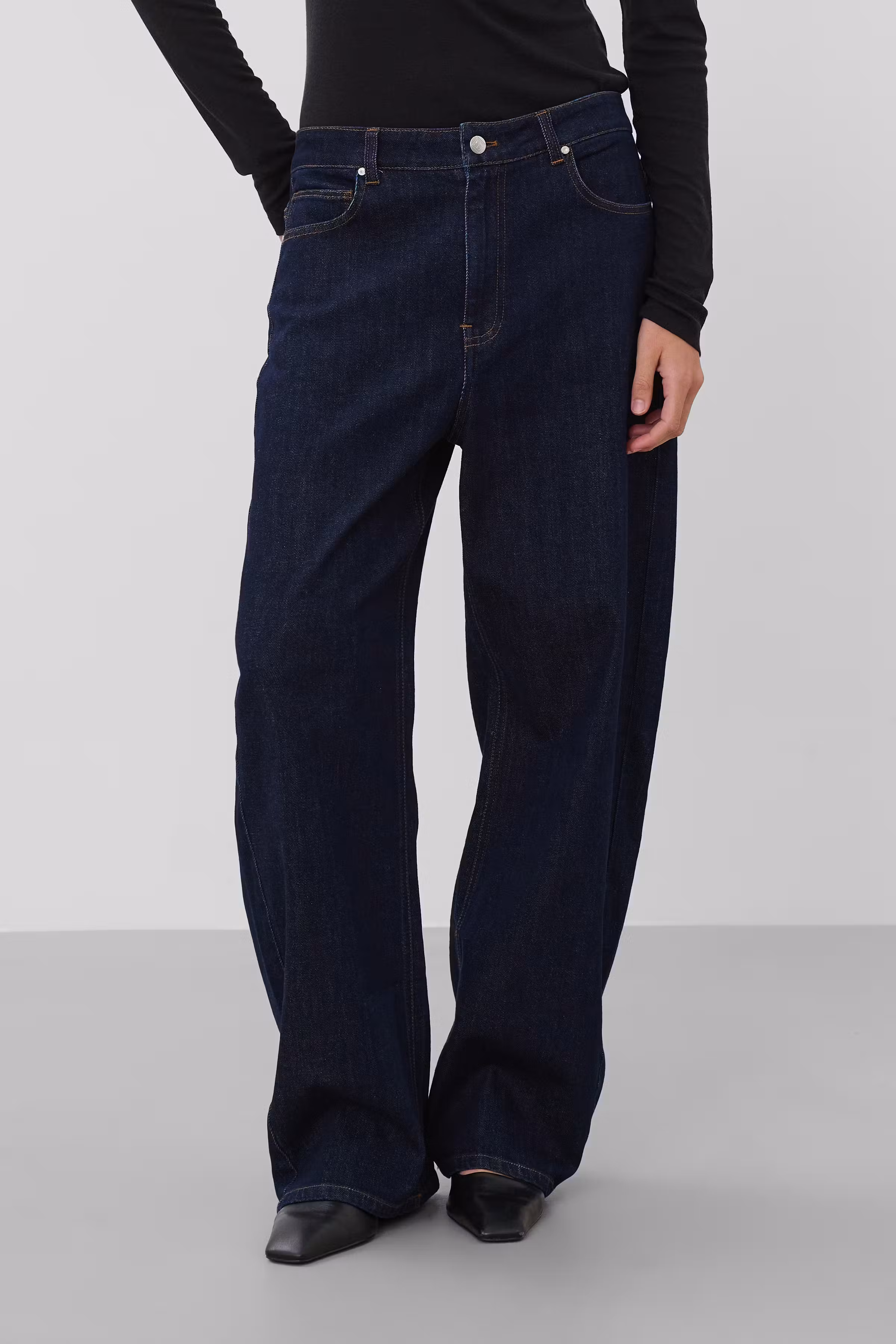SLSabino Jeans LOOKBOOK FRONT 30409486-301728