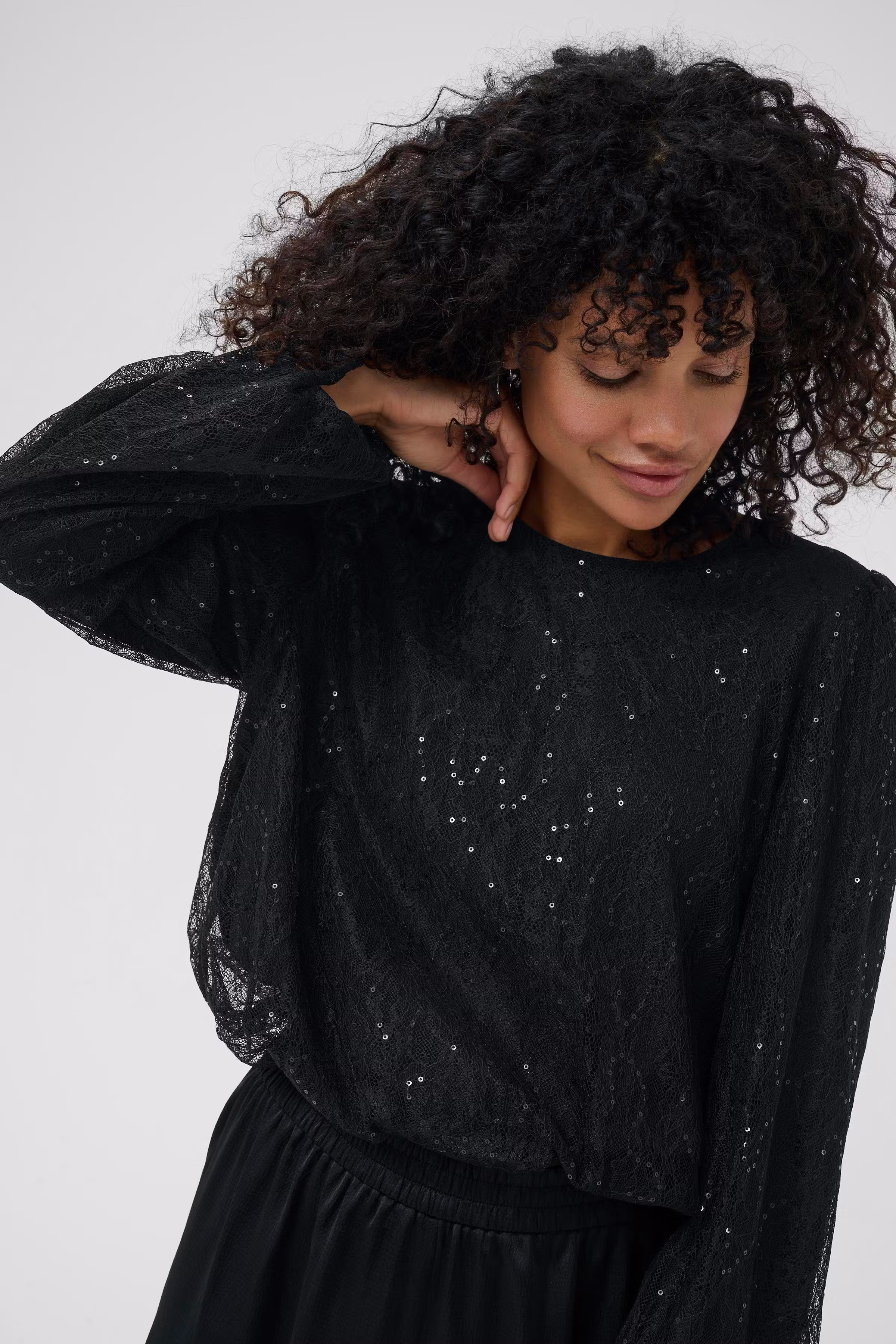 KAotilia Bluse LOOKBOOK DETAIL 10510968-100121