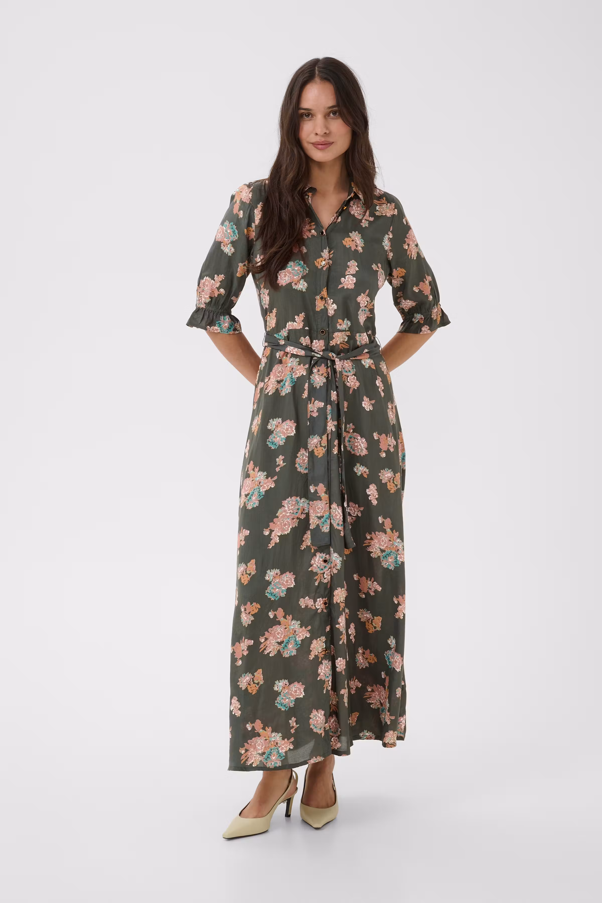 KAvelana Dress LOOKBOOK FRONT 10504043-50947
