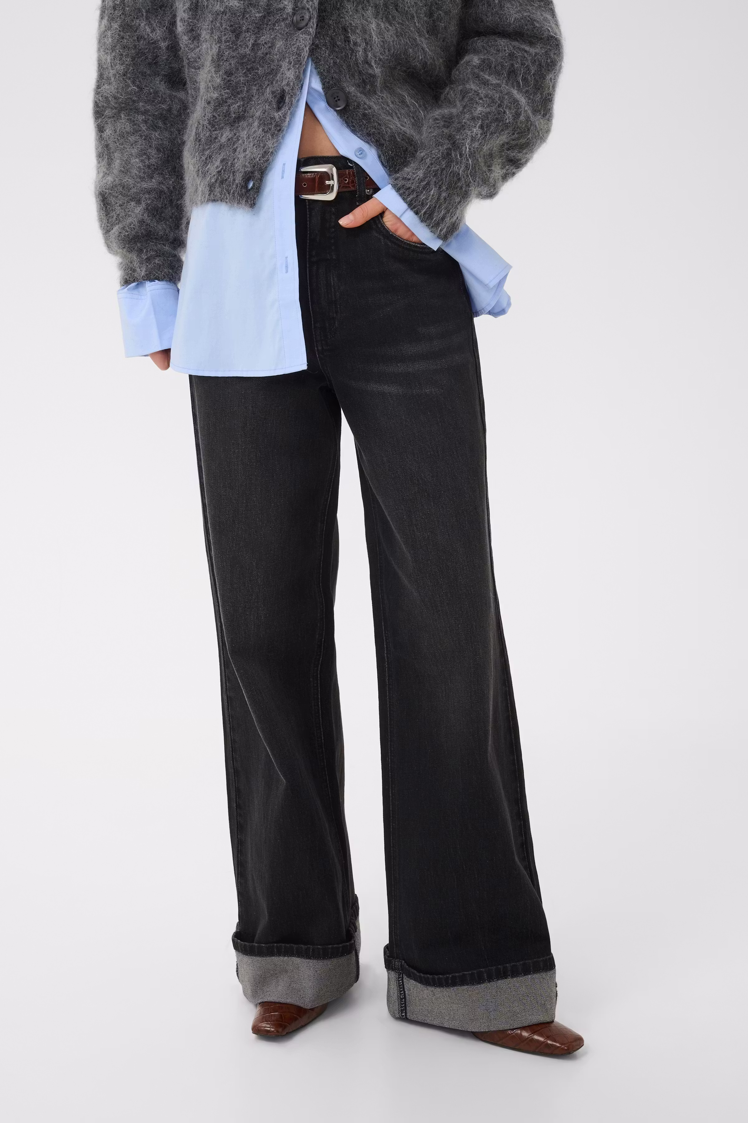 GZsara Jeans LOOKBOOK FRONT 10910809-100617