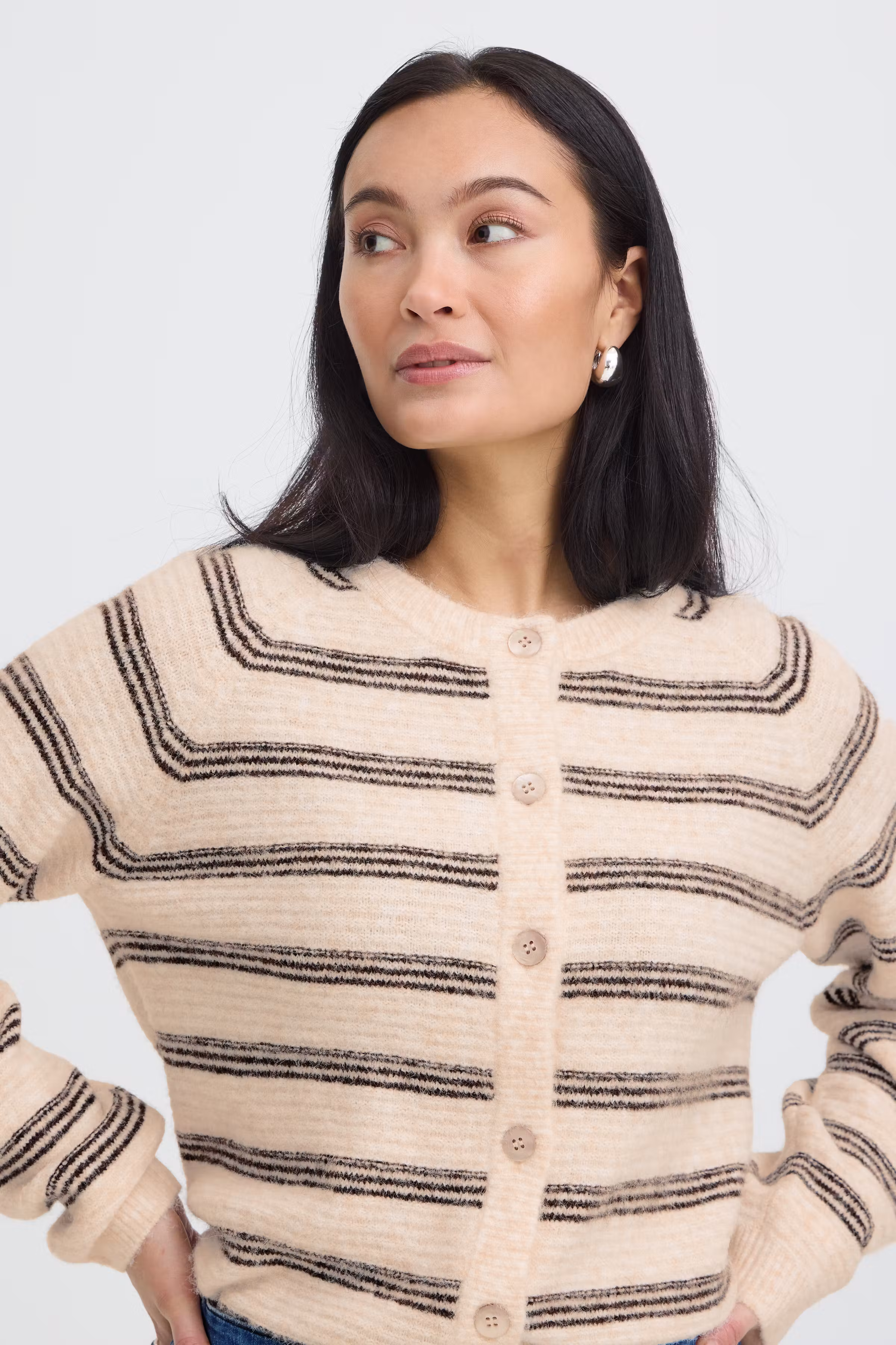 FRKENDRA Cardigan LOOKBOOK DETAIL 20618103-900010297