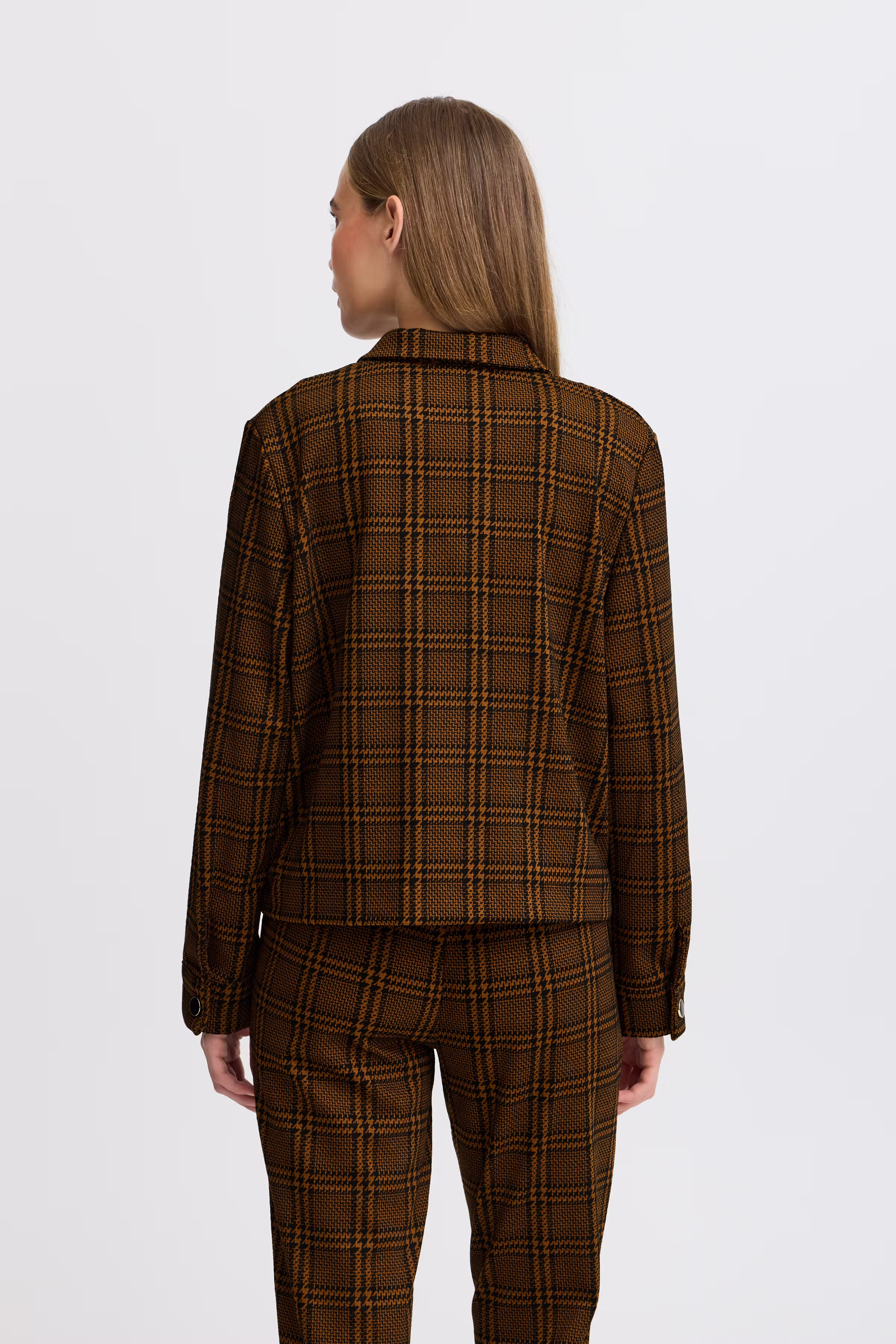 IHKATE Outerwear LOOKBOOK BACK 20121791-203791