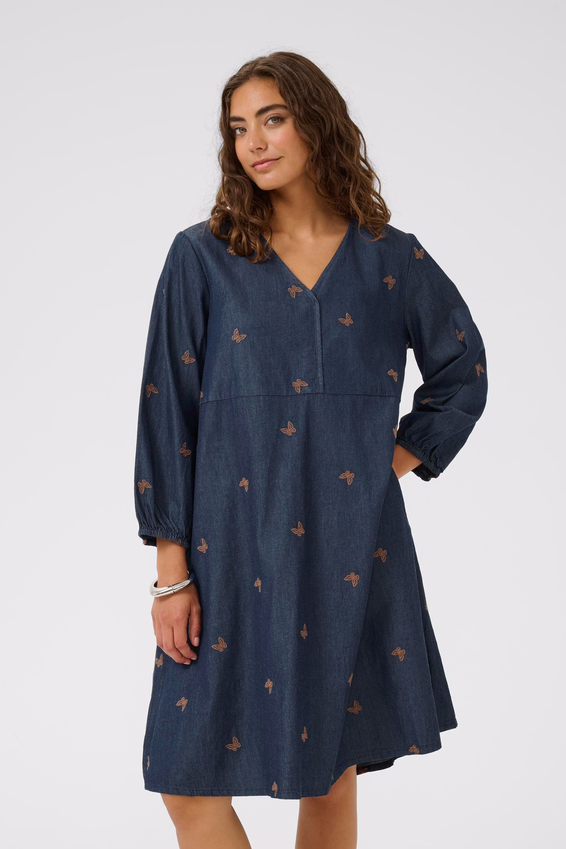 CUfilipa Klänning LOOKBOOK FRONT 50112687-500119