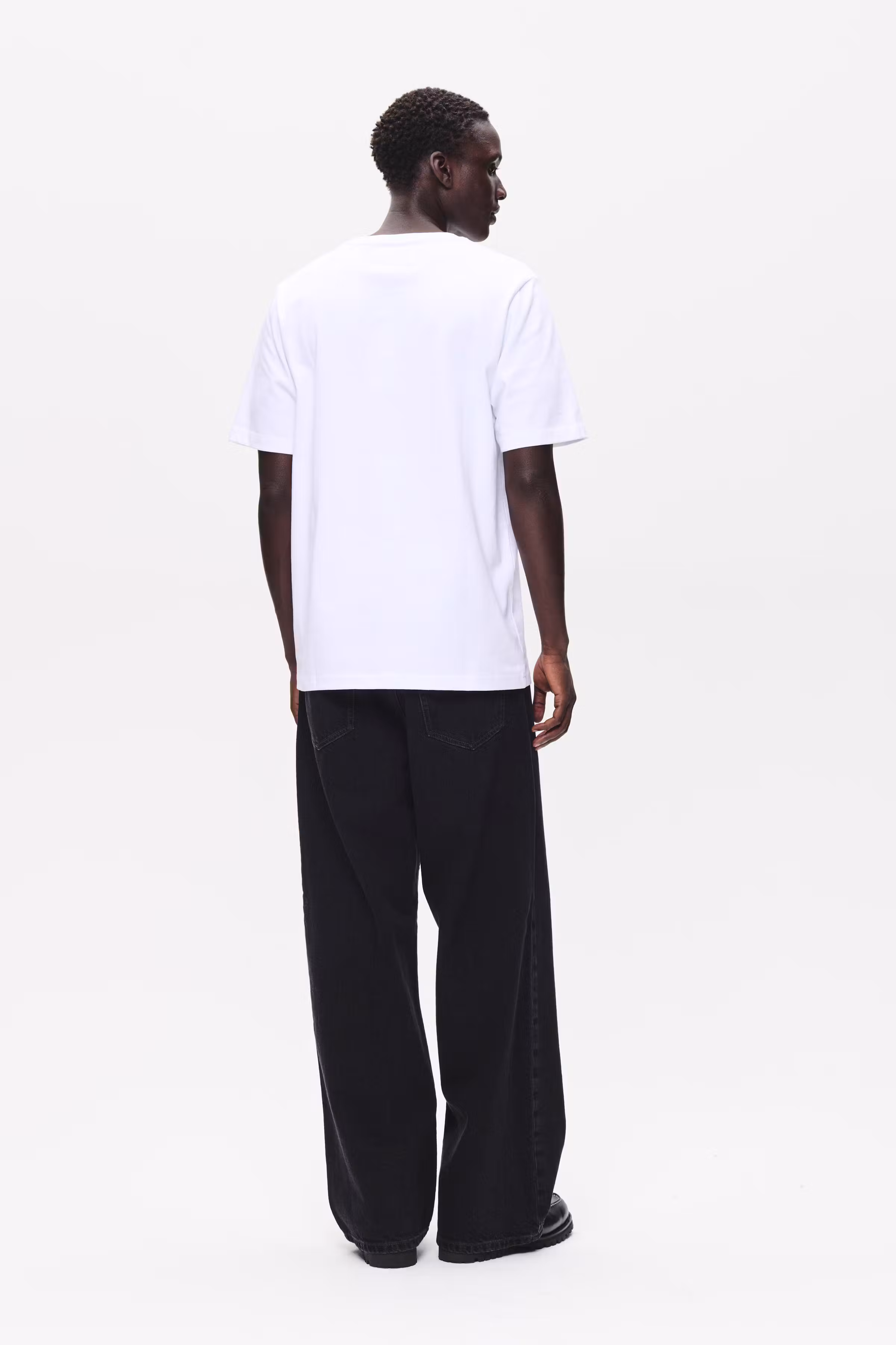 WWType 3 Jeans LOOKBOOK BACK 30251603-304315