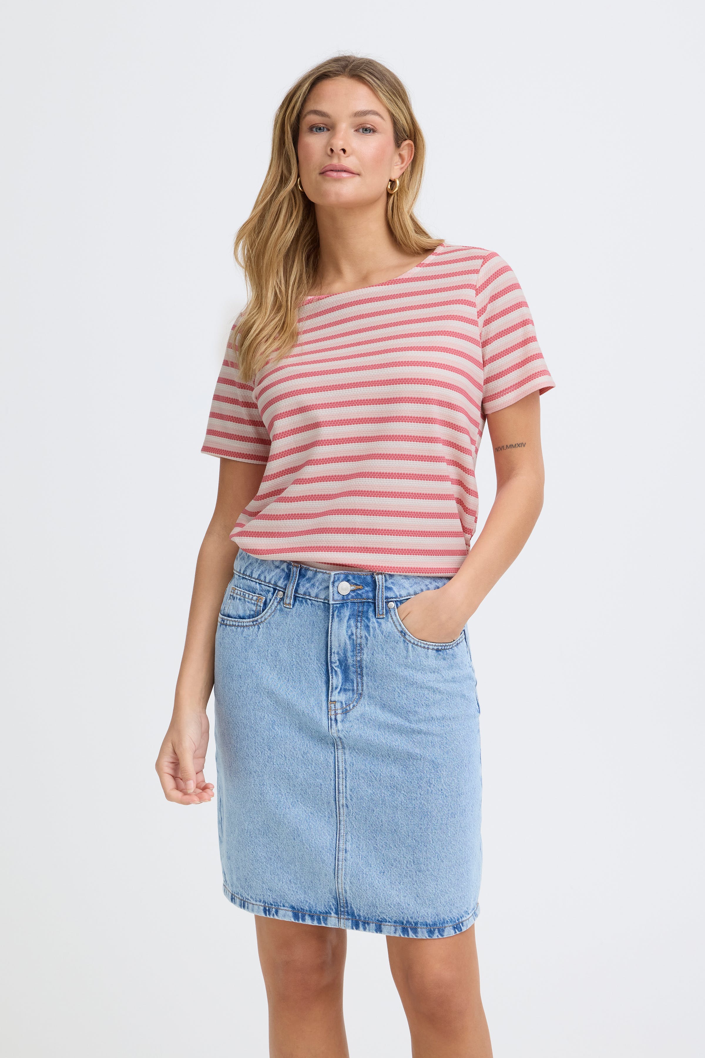 FRJOSIE T-shirt LOOKBOOK FRONT 20615550-900006203