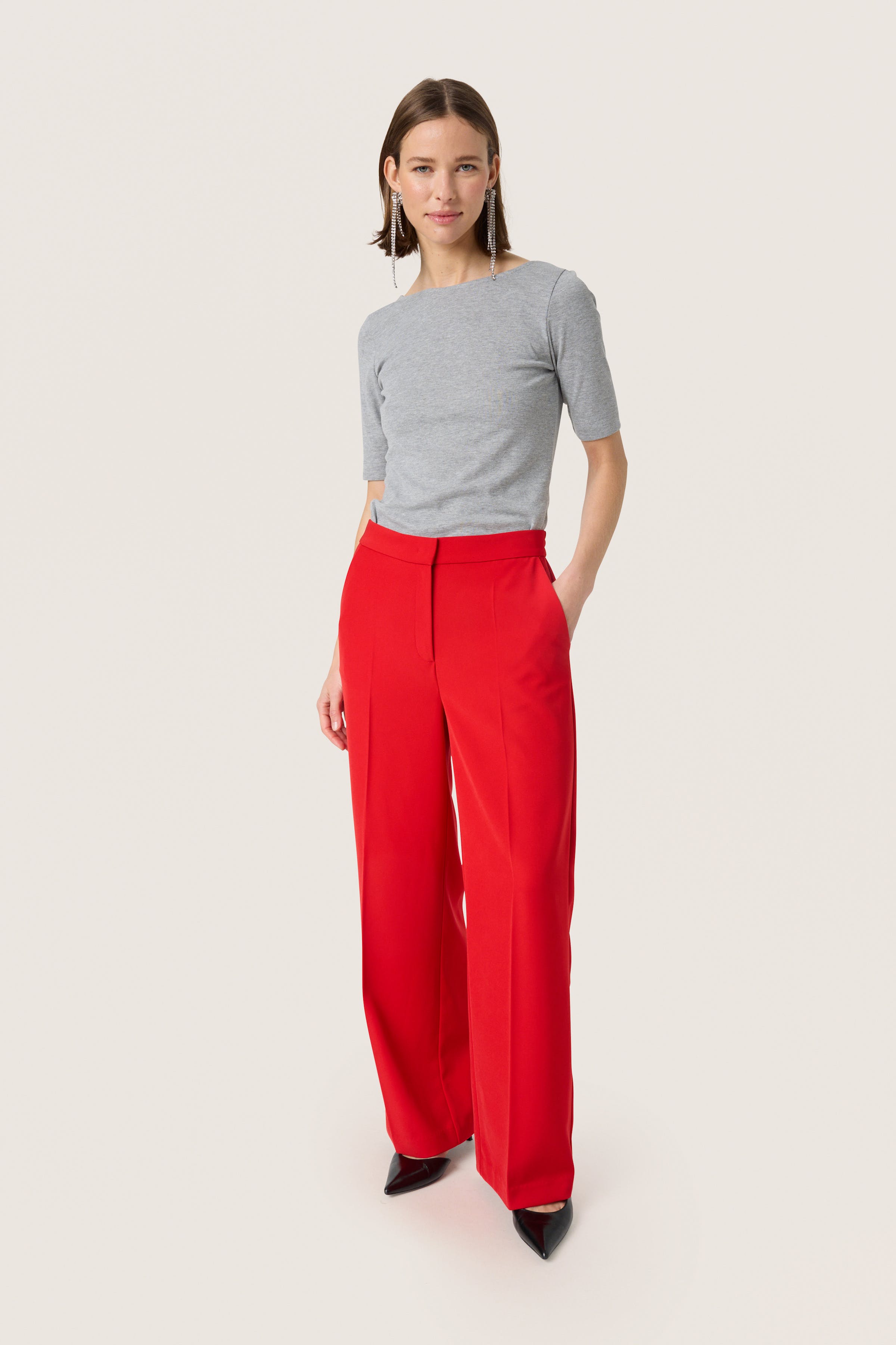 SLCewtona Byxor LOOKBOOK FRONT 30408347-181657