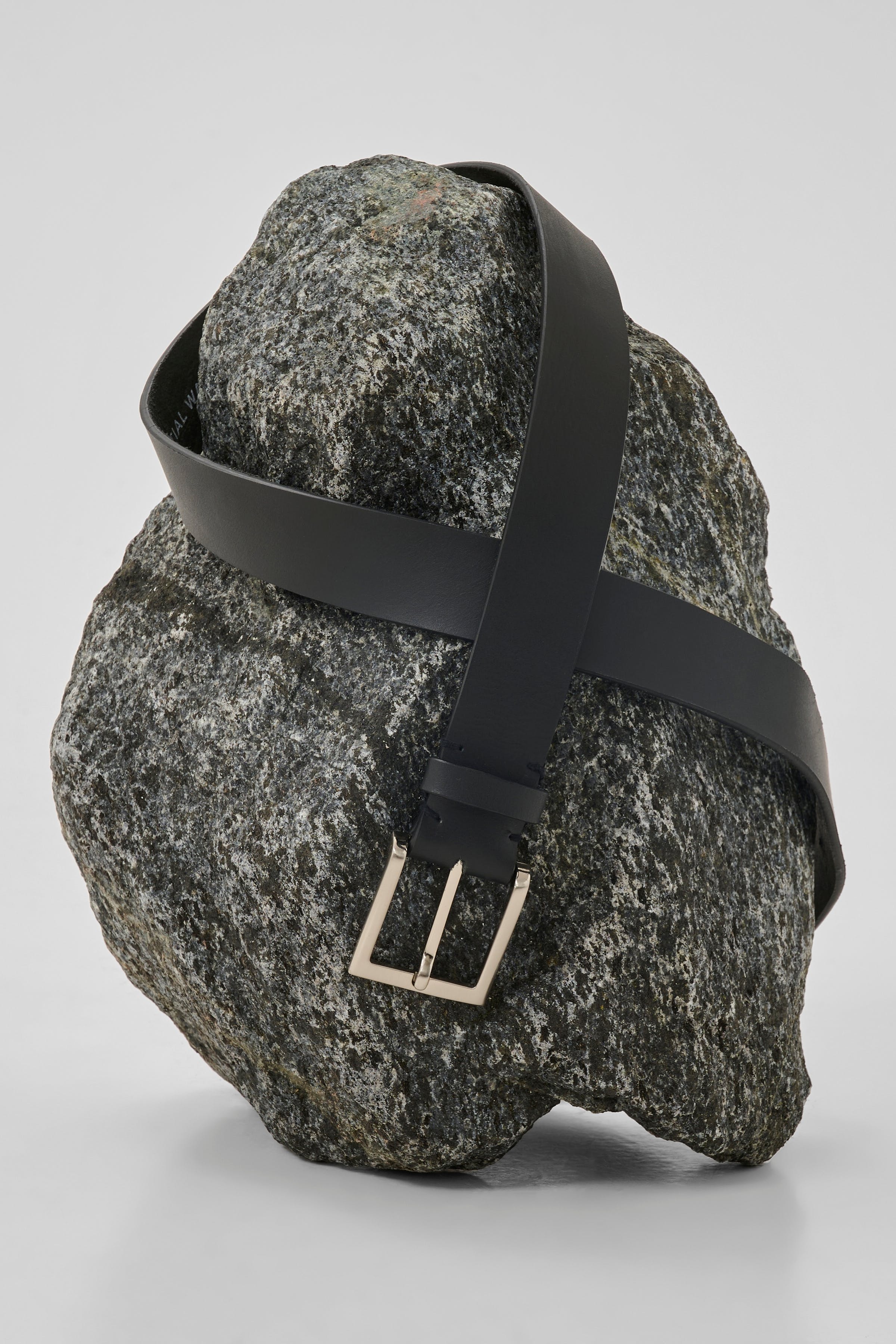 MWFinch Belte LOCATION NONE 10705537-109346