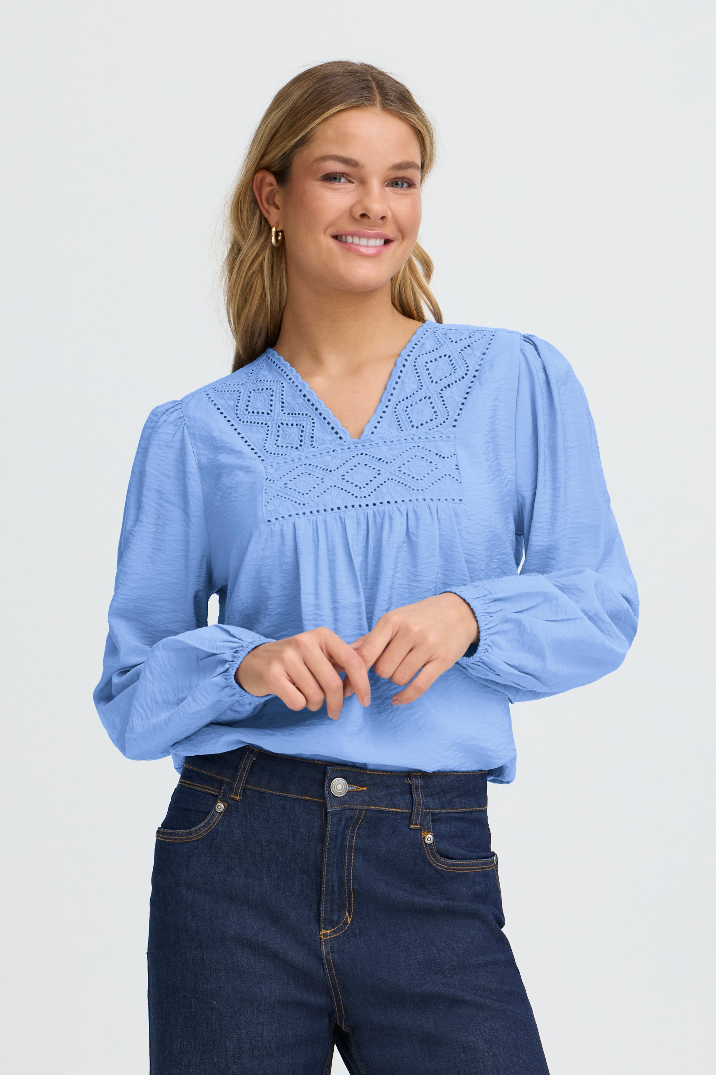 FRBLONDAS Blus LOOKBOOK FRONT 20617813-164020