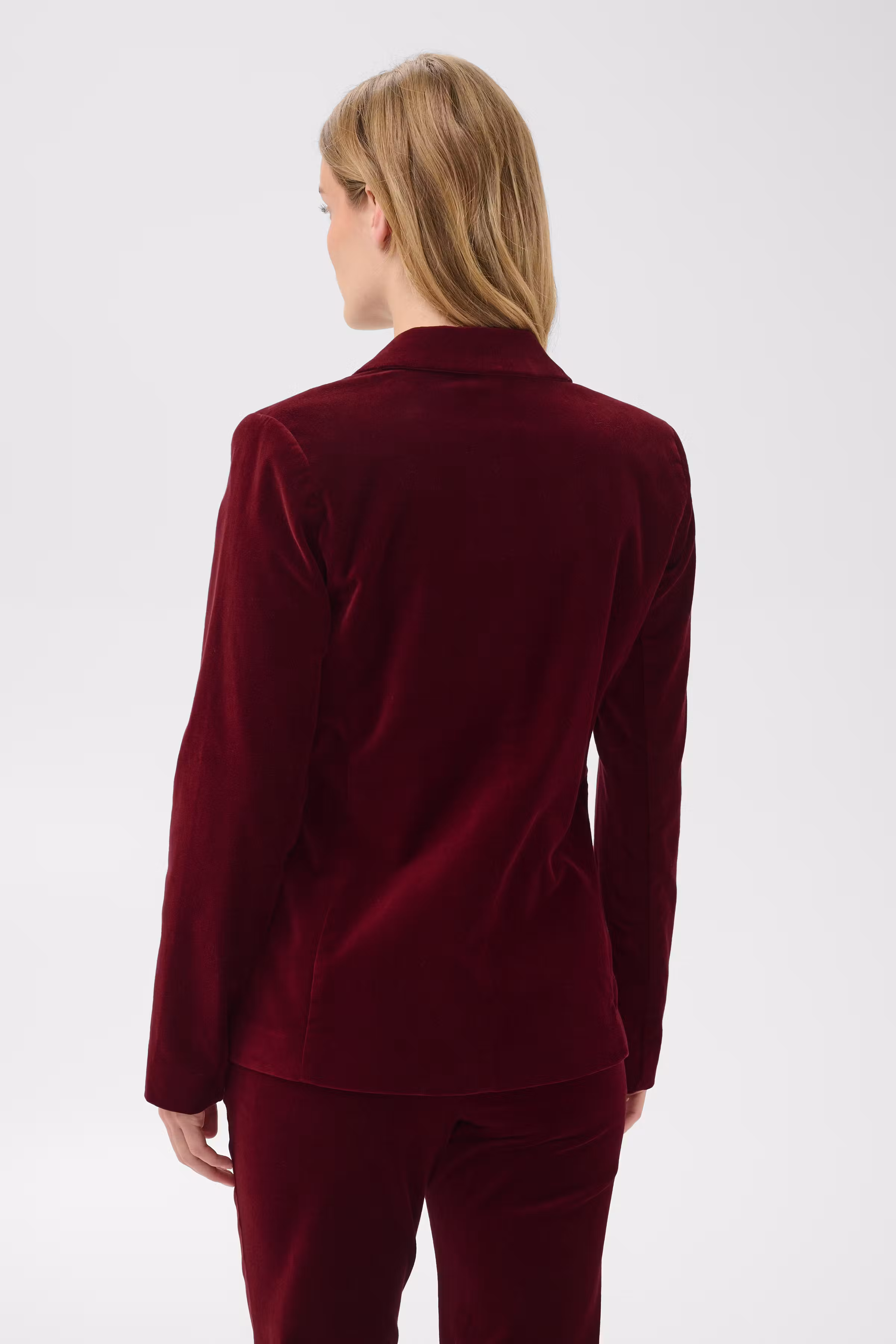 DahliaPW Blazer LOOKBOOK BACK 30310925-191650