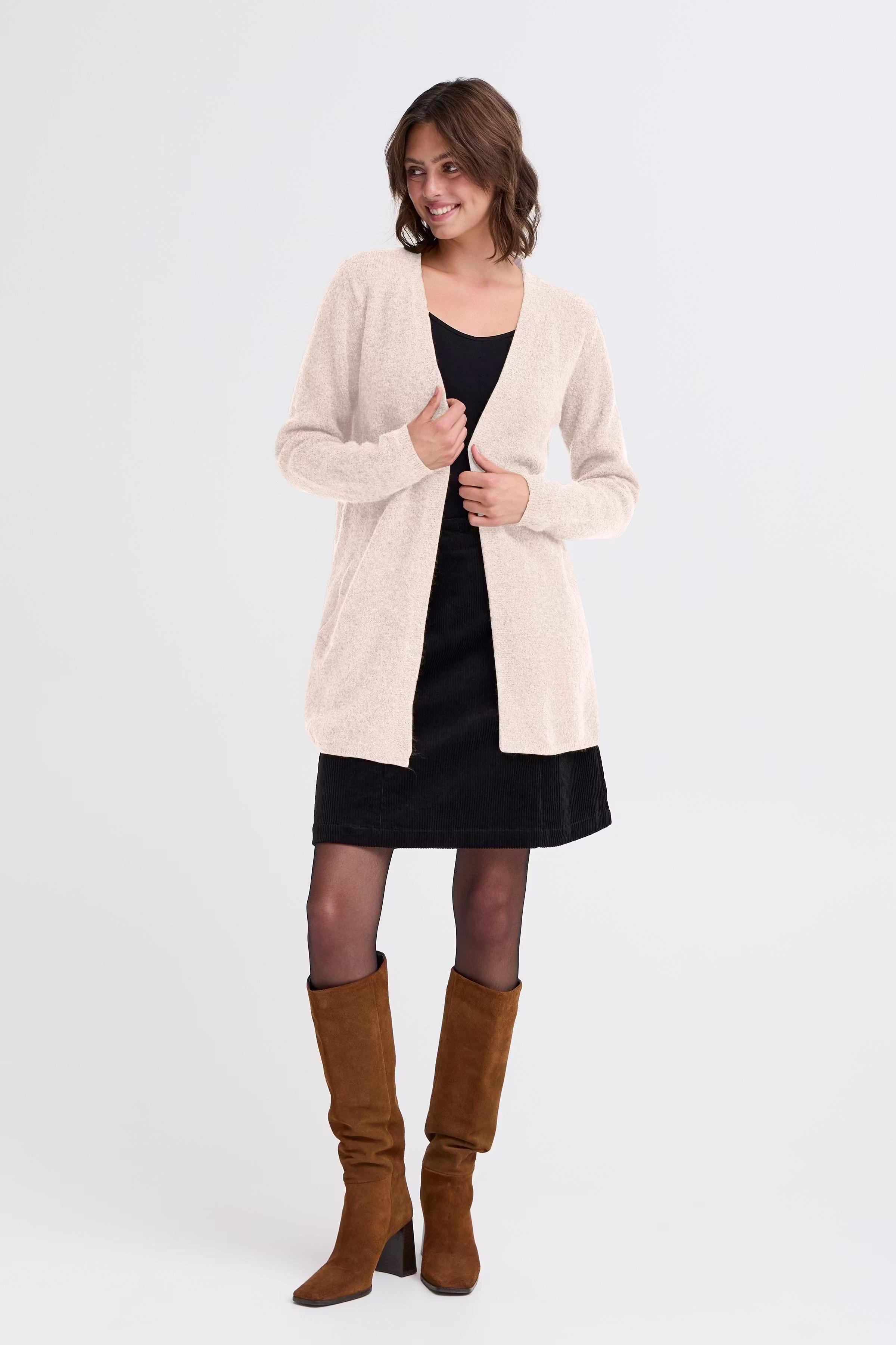 FRSANNY Cardigan LOOKBOOK FRONT 20617060-1304011