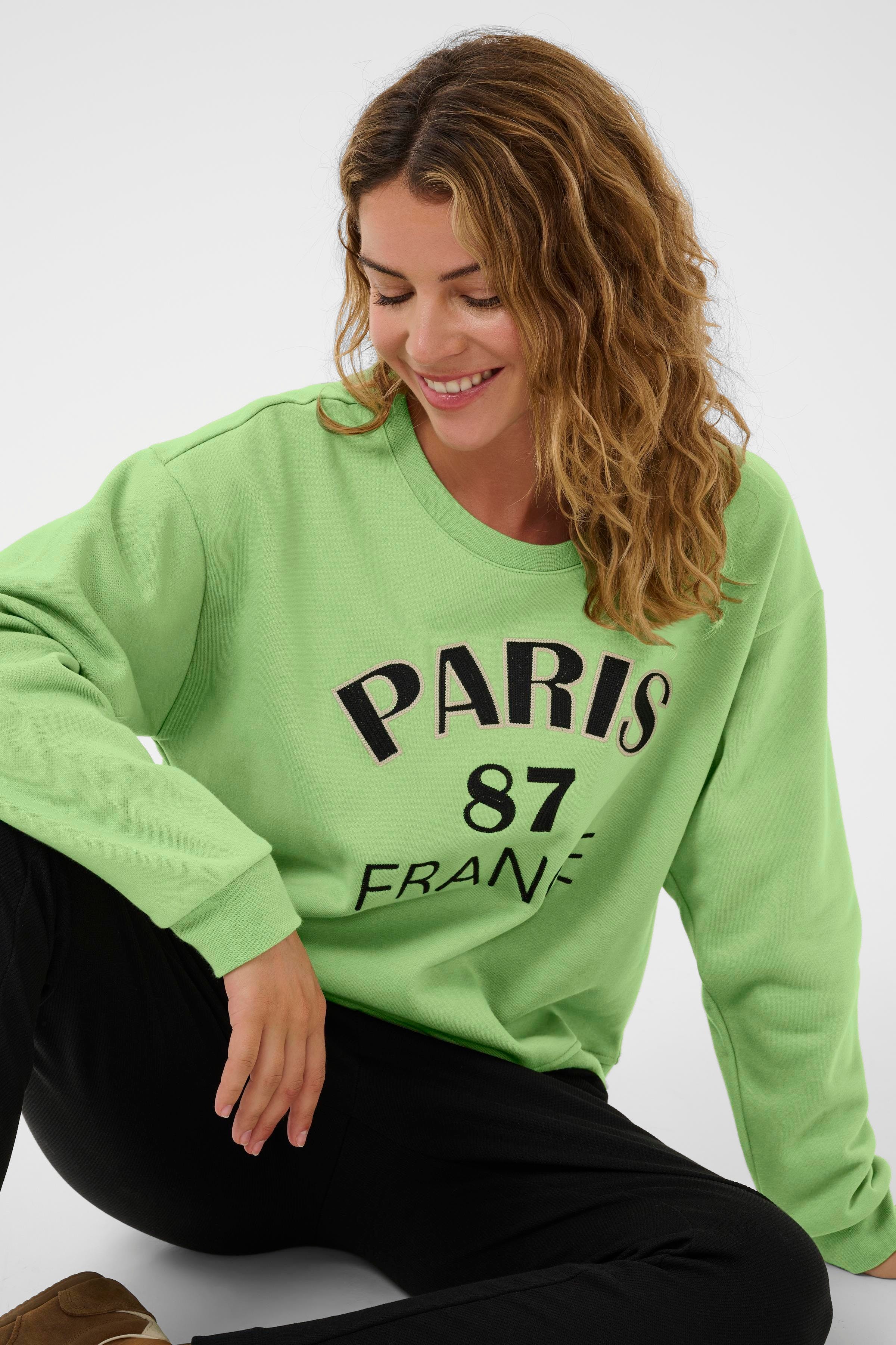 CRBisa Sweatshirt LOOKBOOK DETAIL 10614502-160228