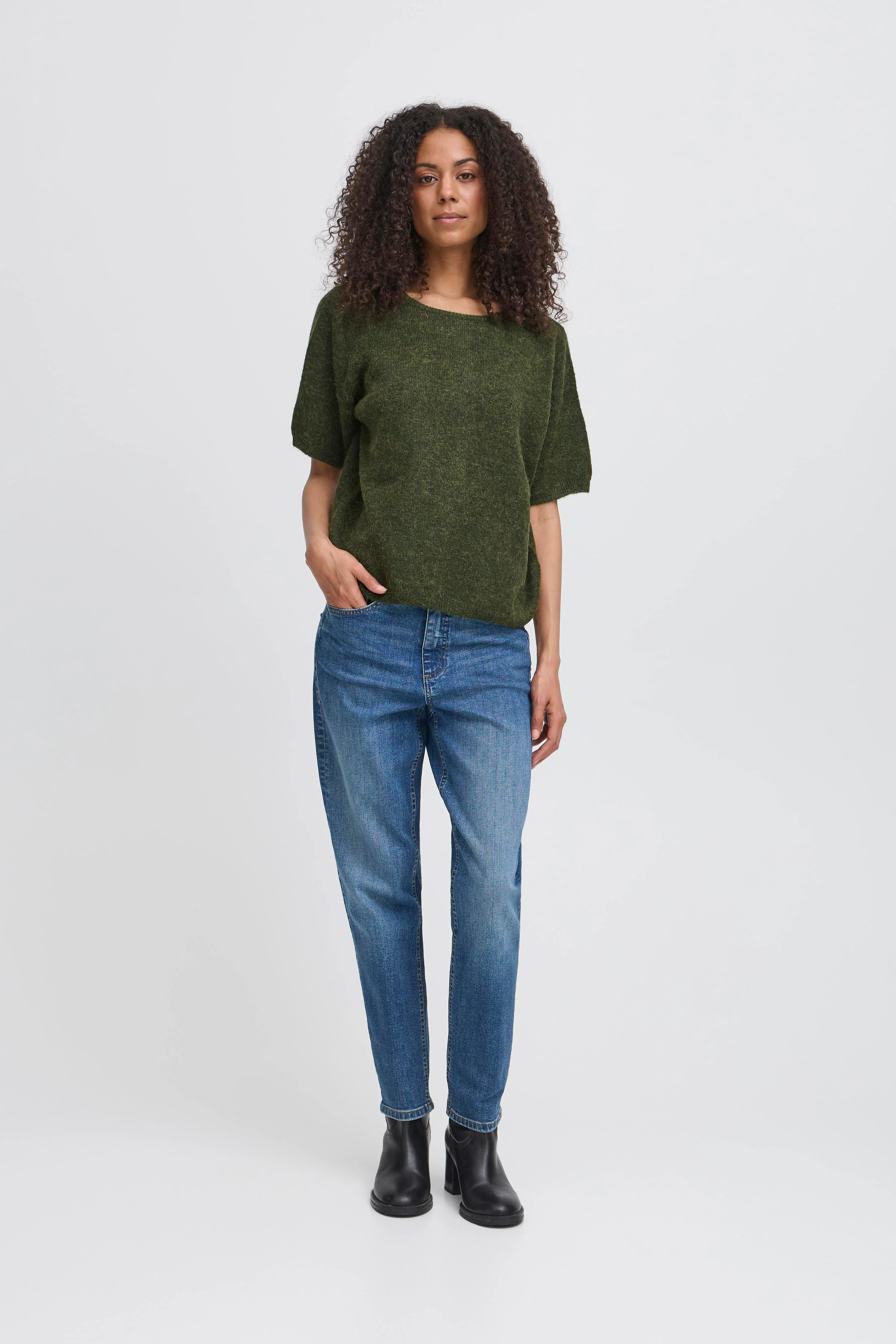 IHKAMARA Pullover LOOKBOOK FRONT 20124154-190419