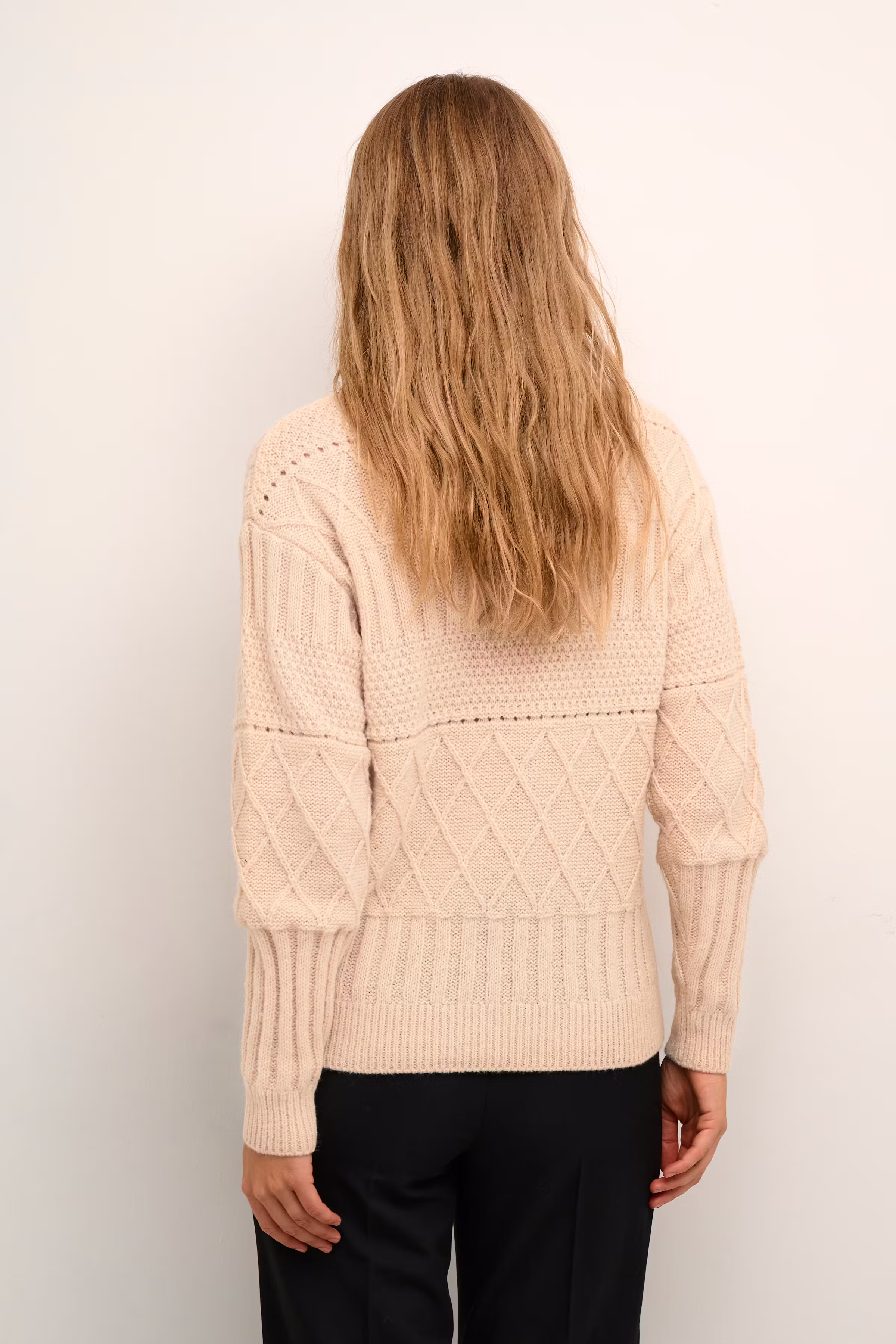 KAester Pullover LOOKBOOK BACK 10508503-131106