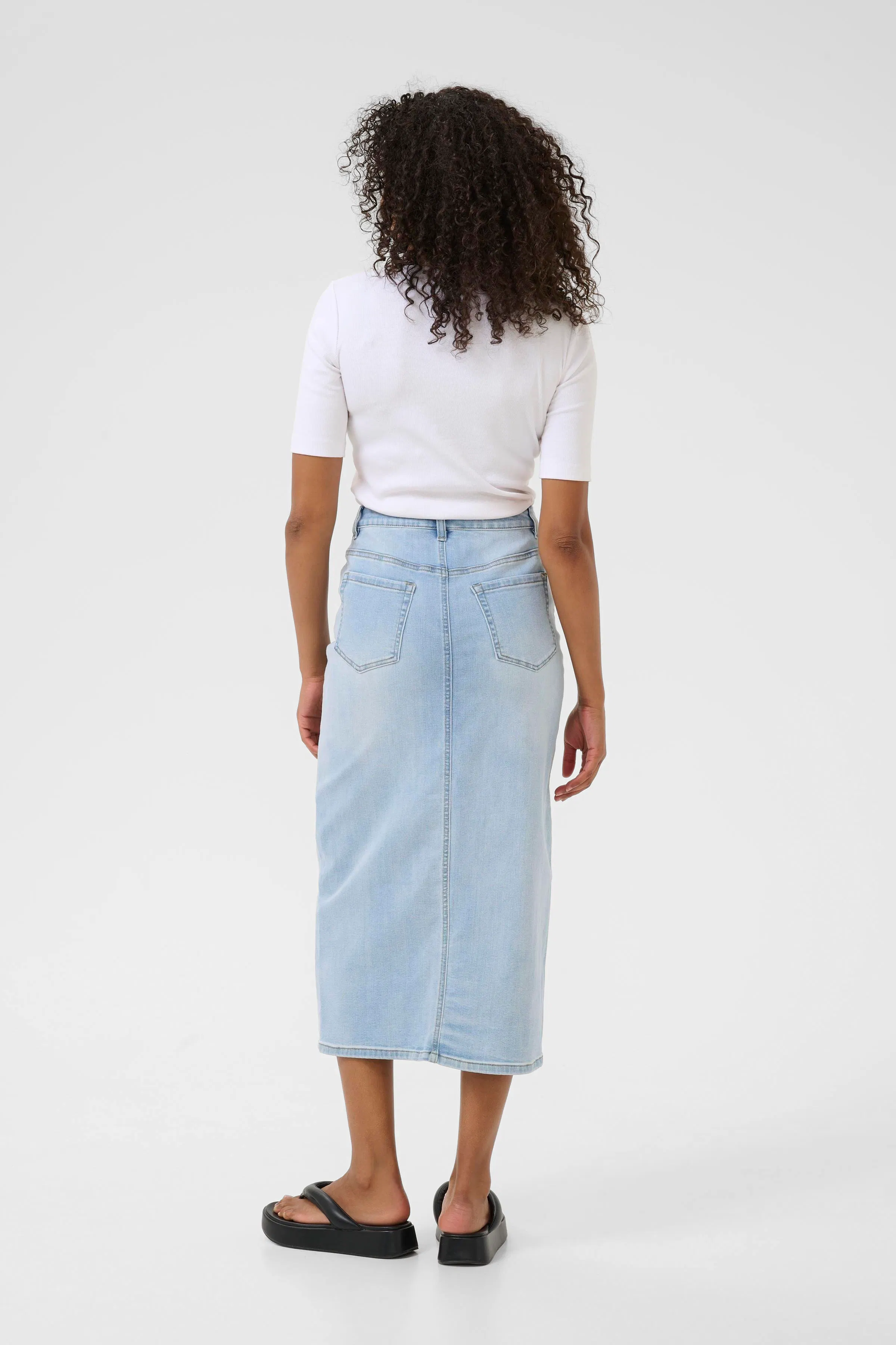 KAkarla Denimskjørt LOOKBOOK BACK 10509960-101012