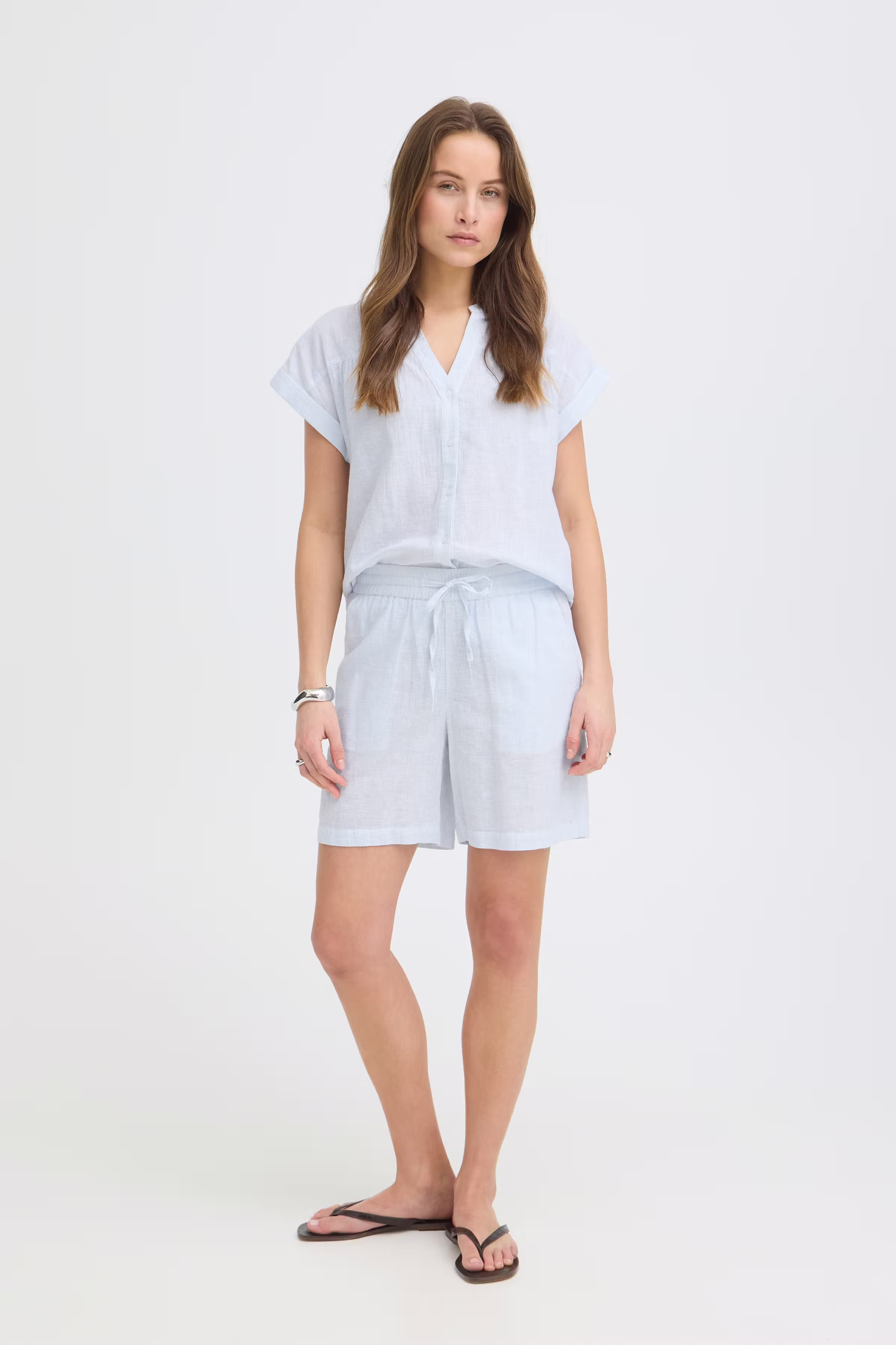 BYIZOLA Shorts LOOKBOOK FRONT 20818979-900008325