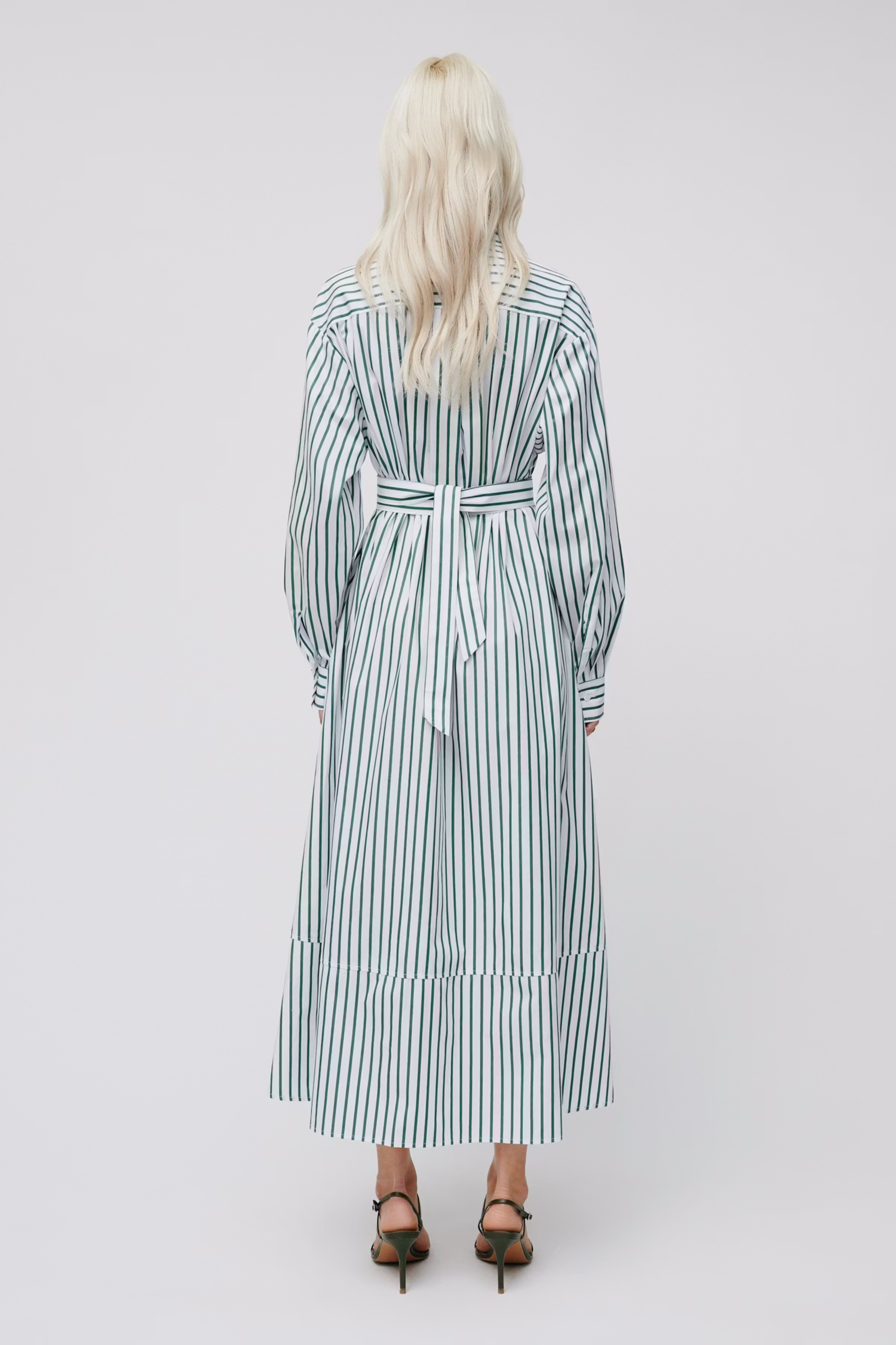 DINA Dress LOOKBOOK BACK 30600407-MC2100