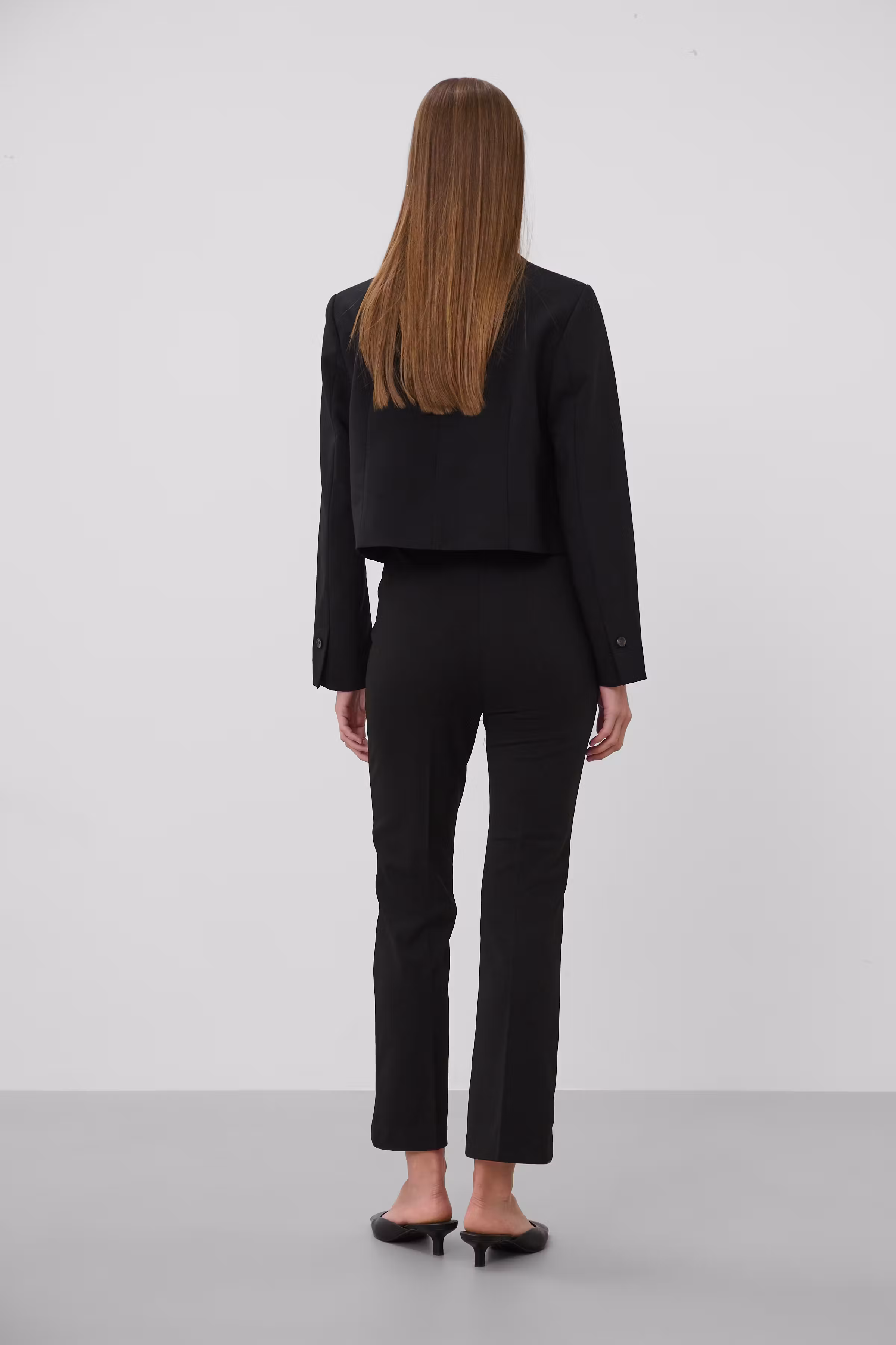SLCorinne Cropped Blazer LOOKBOOK BACK 30407631-194008