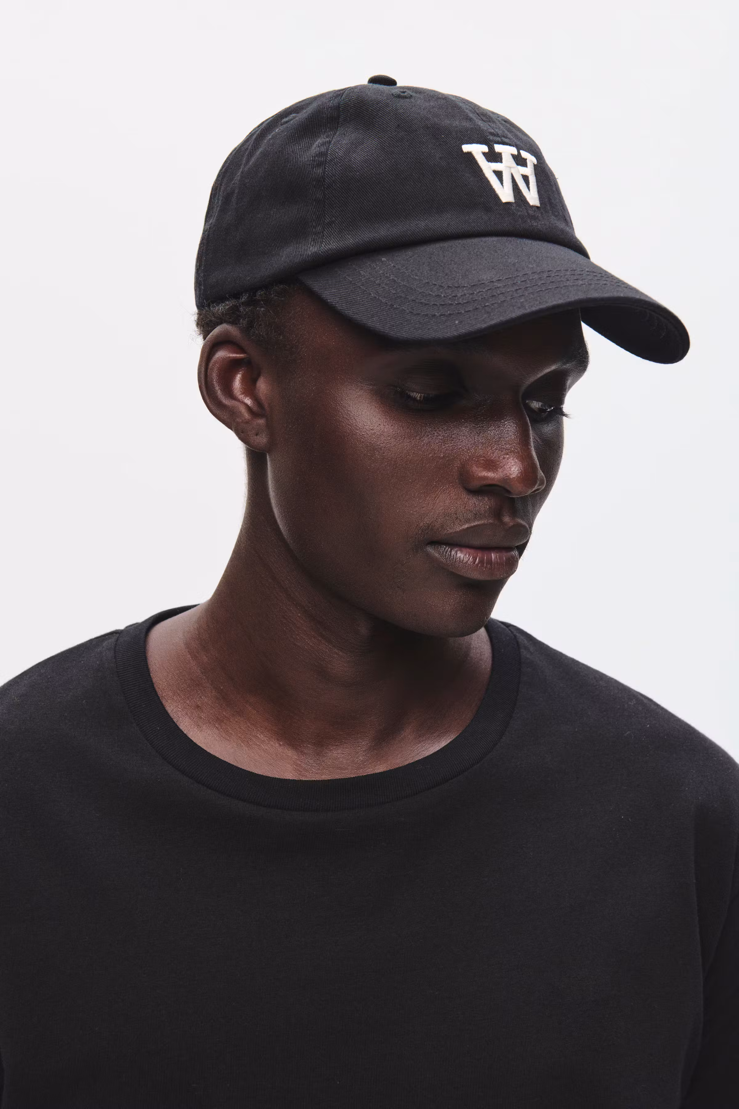 WWEli Cap LOOKBOOK DETAIL 30251374-303700