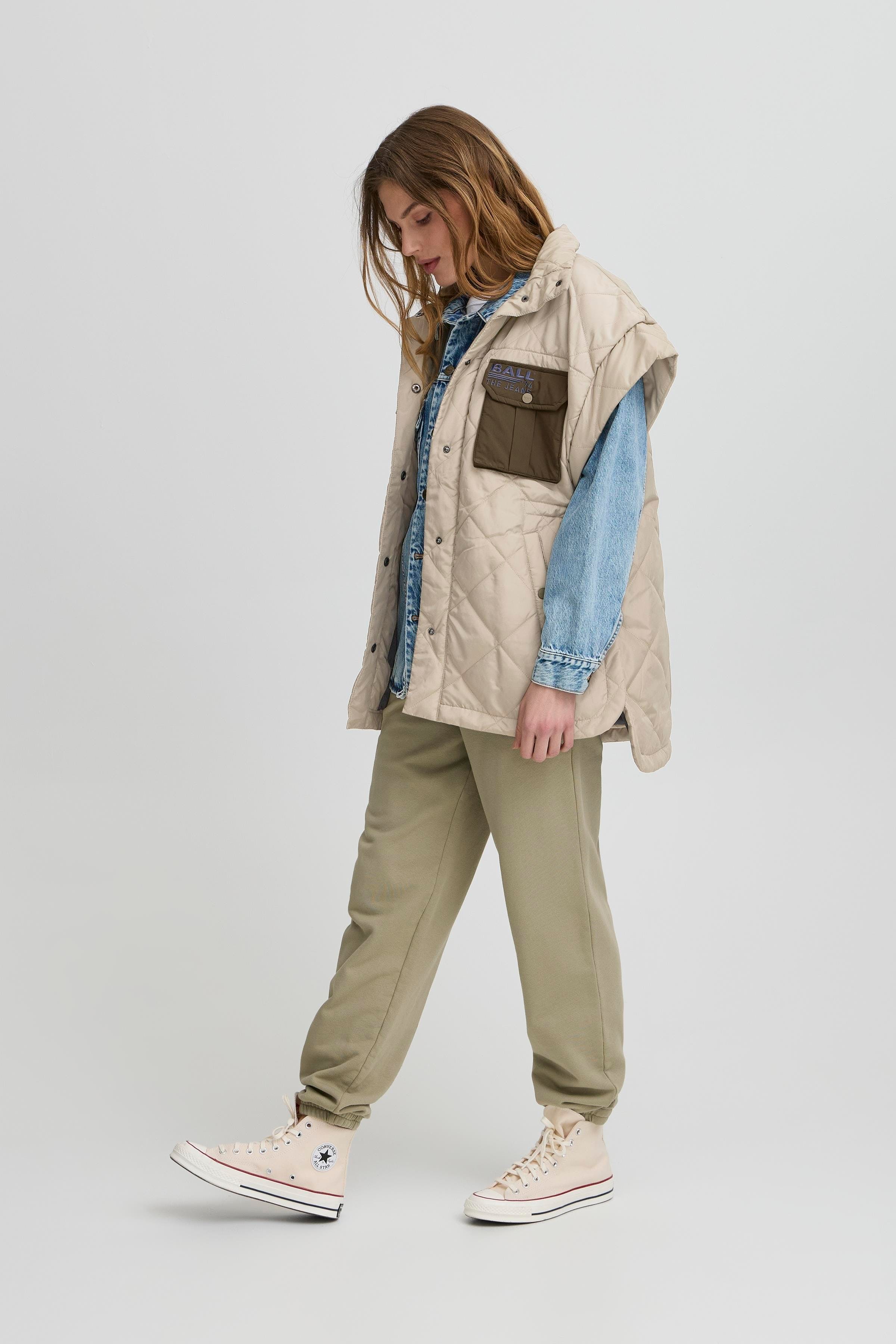BAESTEL Vest bovenkleding LOOKBOOK FRONT 50405115-170510