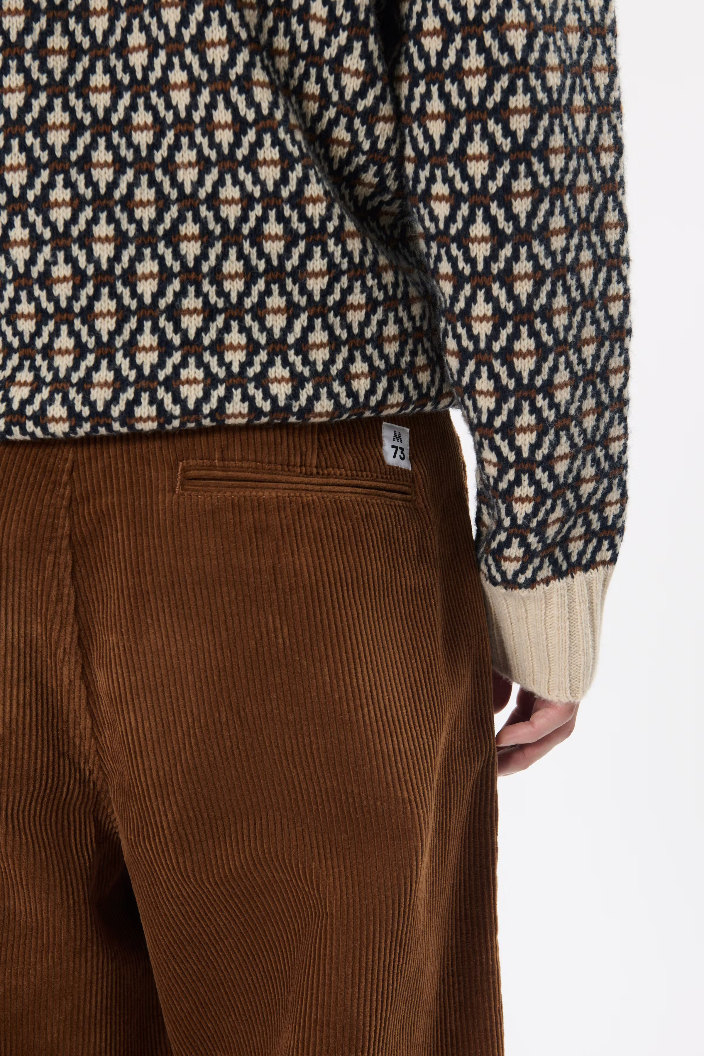 MAchino Hose LOOKBOOK DETAIL 30208794-181028