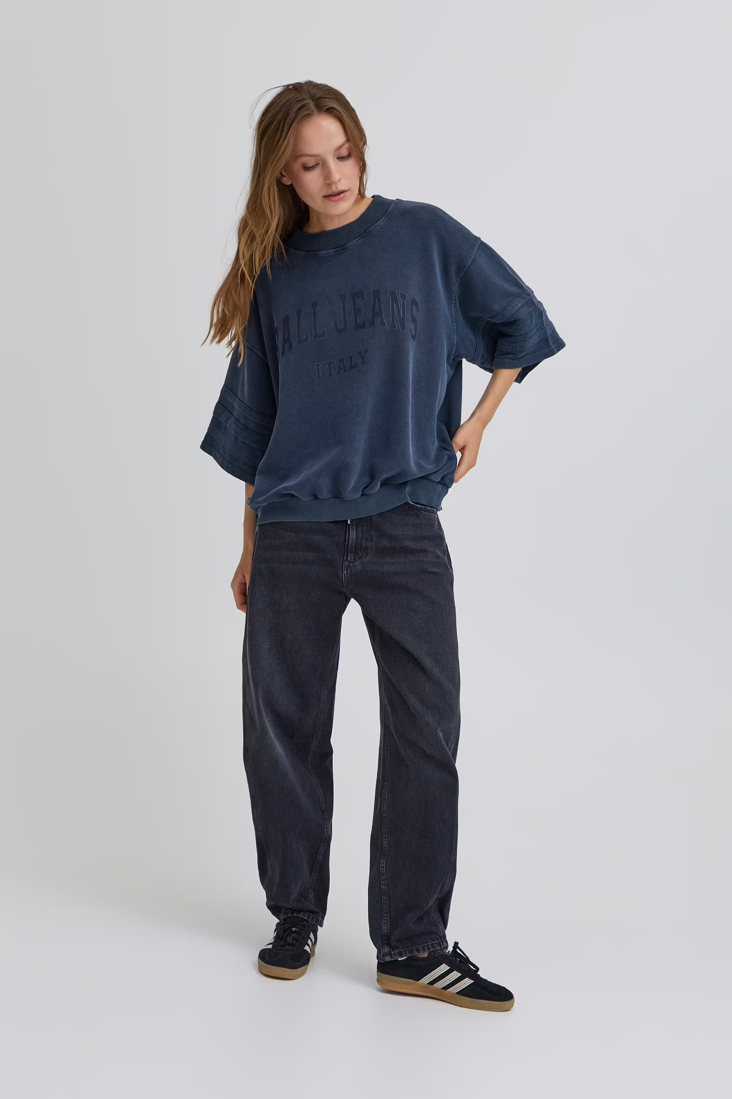 BAARIAN Sweatshirt LOOKBOOK FRONT 50408100-193922