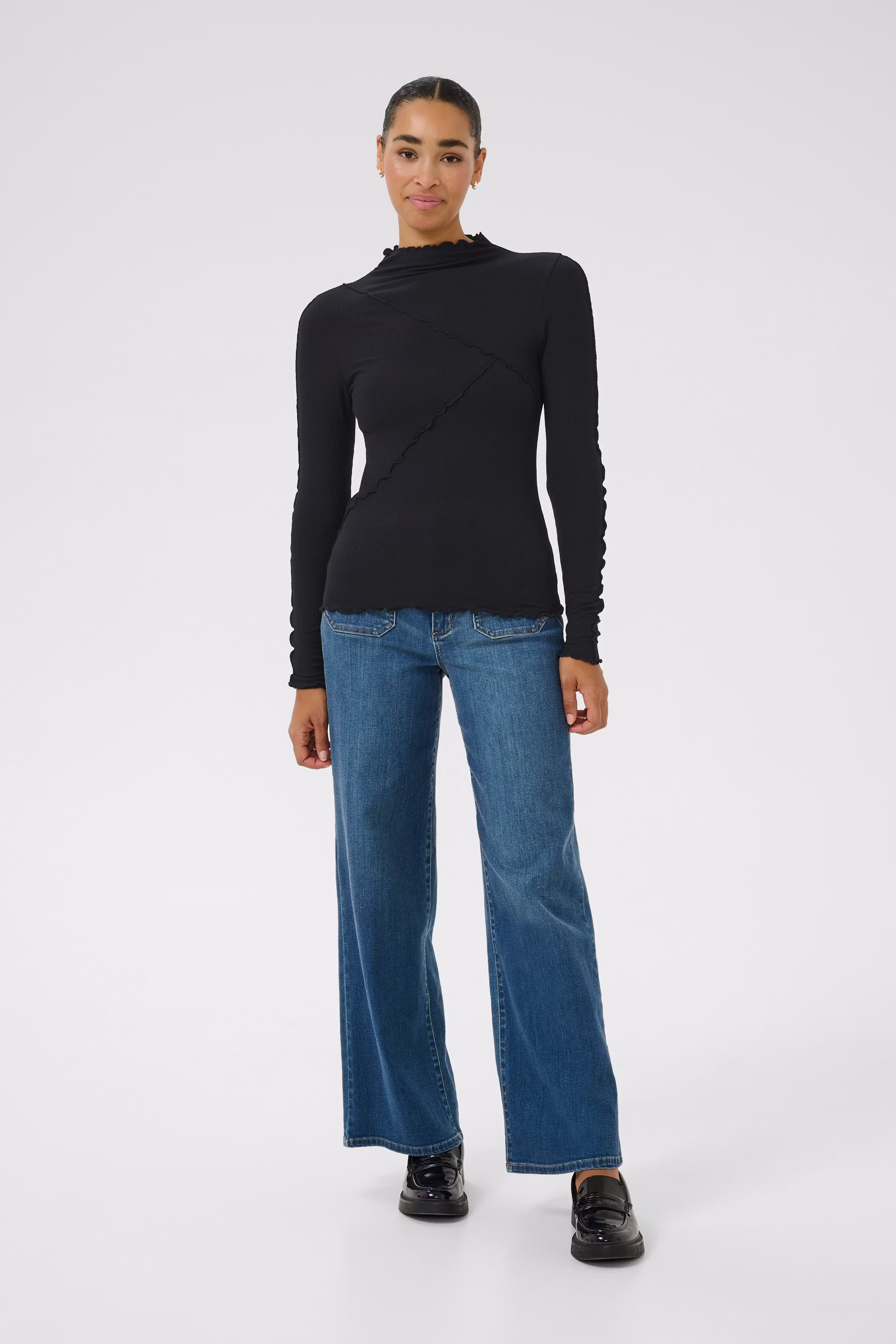 KAkayla Bluse LOOKBOOK FRONT 10509445-100121