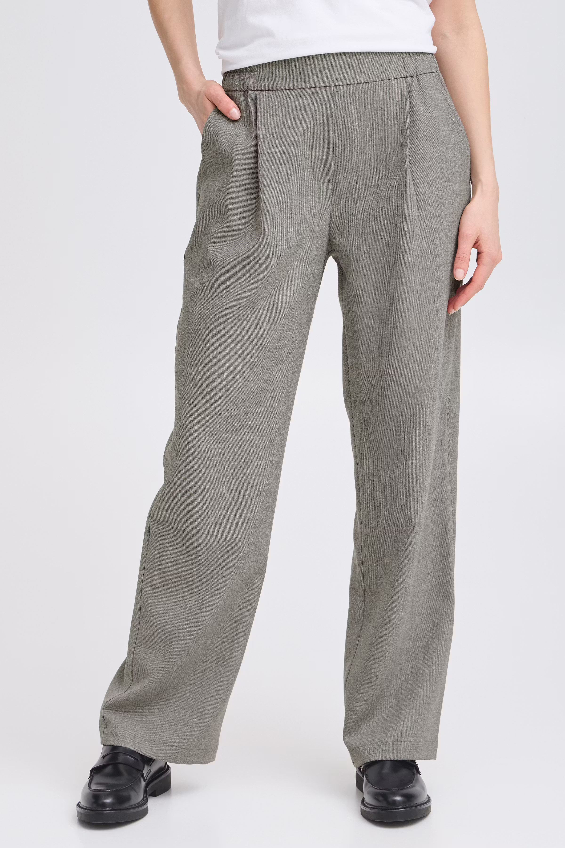 FRABIGAIL Hose LOOKBOOK FRONT 20615930-200123