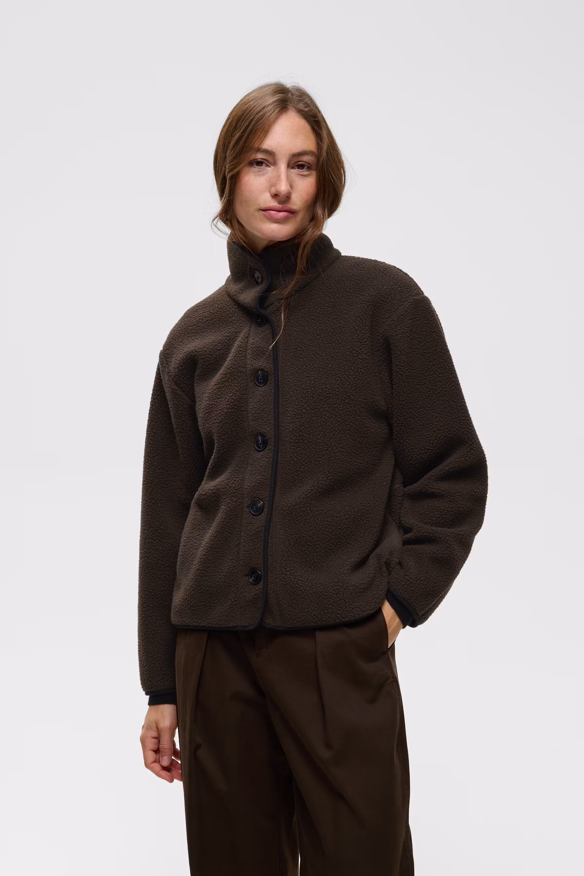 ABBINAIW Teddyjacke LOOKBOOK FRONT 30112871-191109