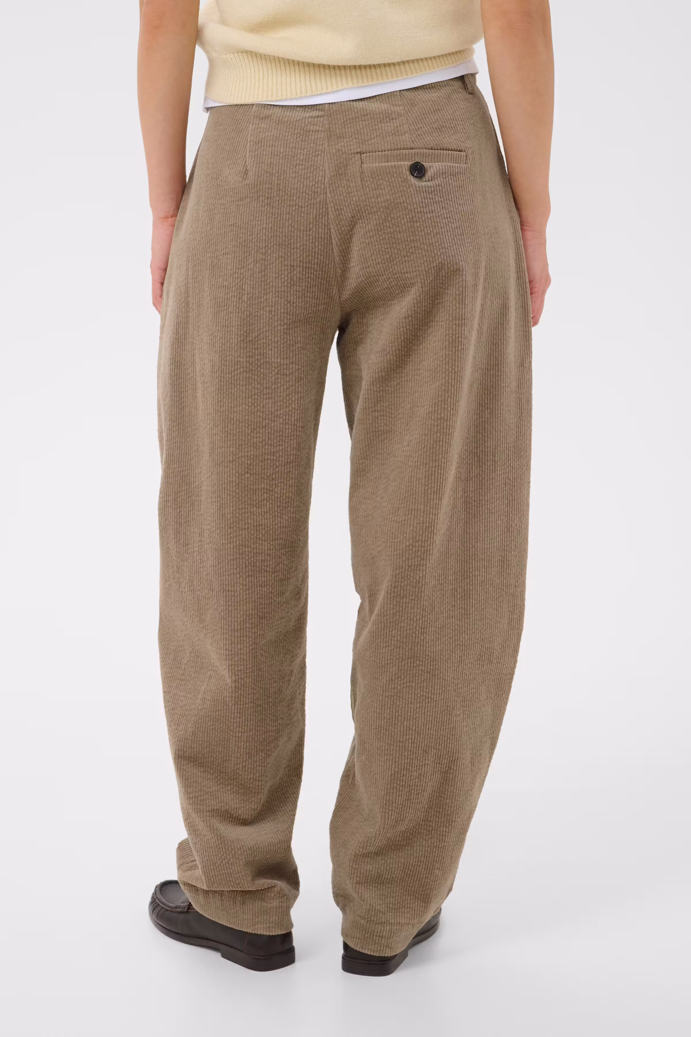 TadettaSZ Hose LOOKBOOK BACK 30515487-171112