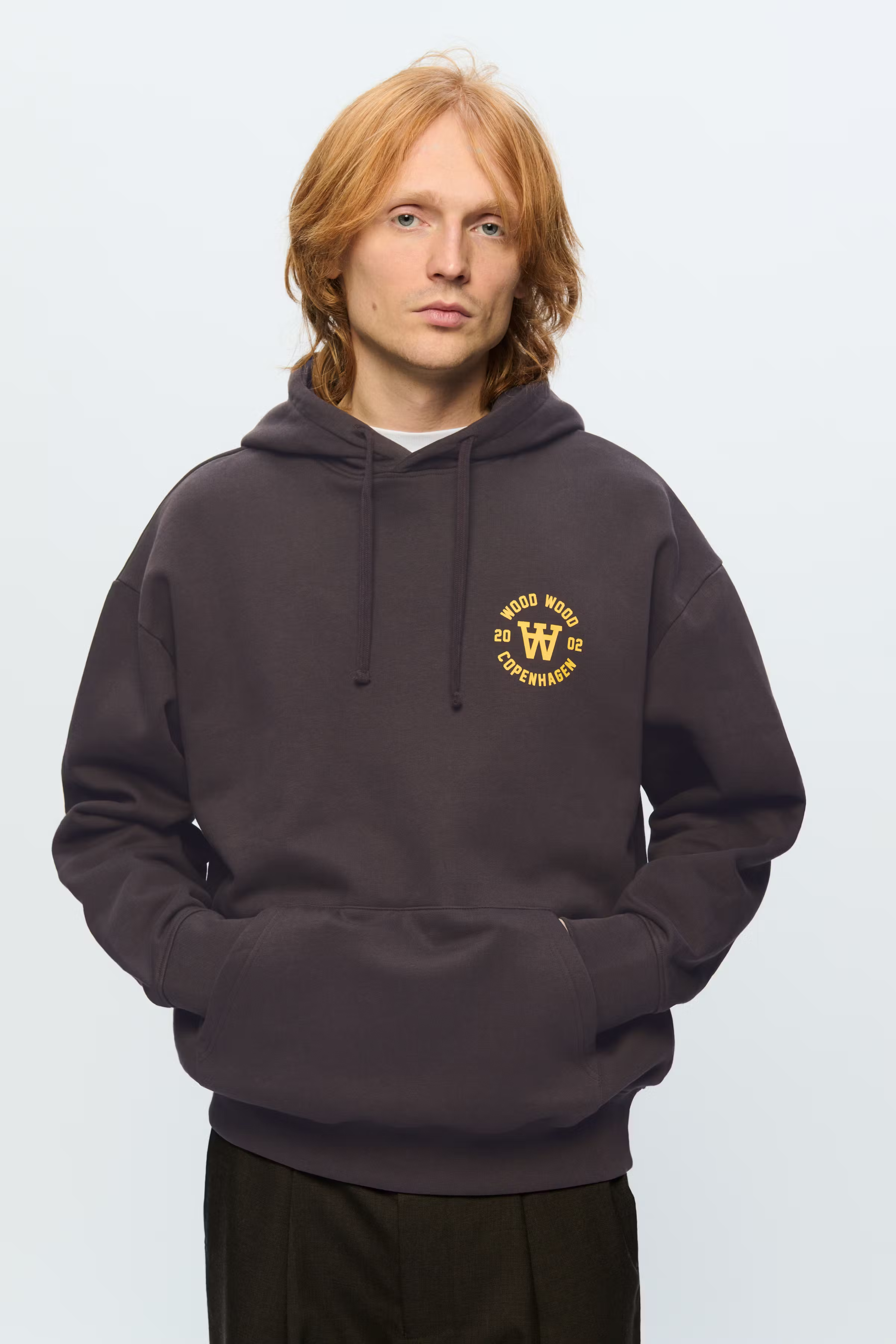 WWCass Sweatshirt LOOKBOOK FRONT 30251459-191102