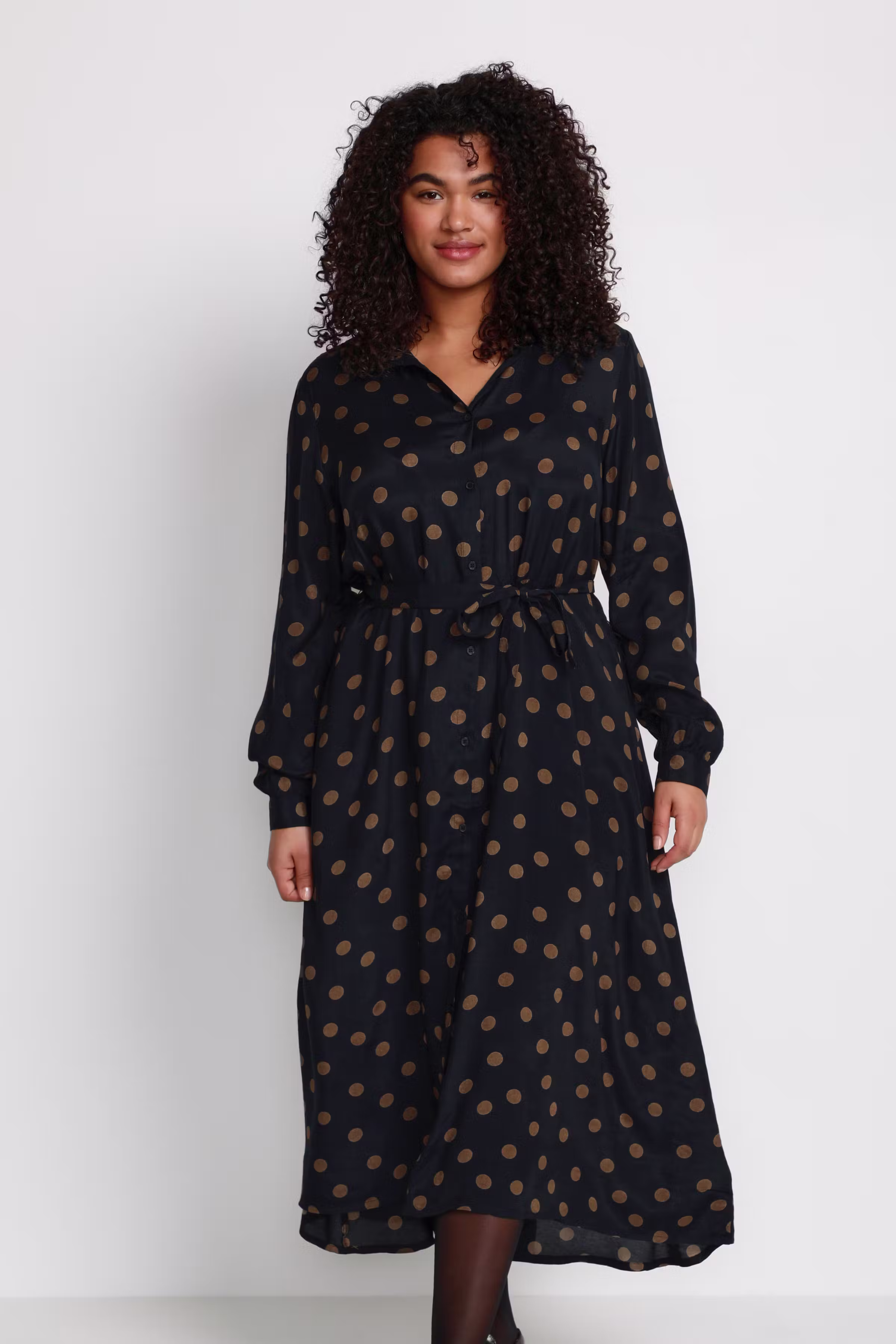 KColivia Kjole LOOKBOOK FRONT 10580167-100535