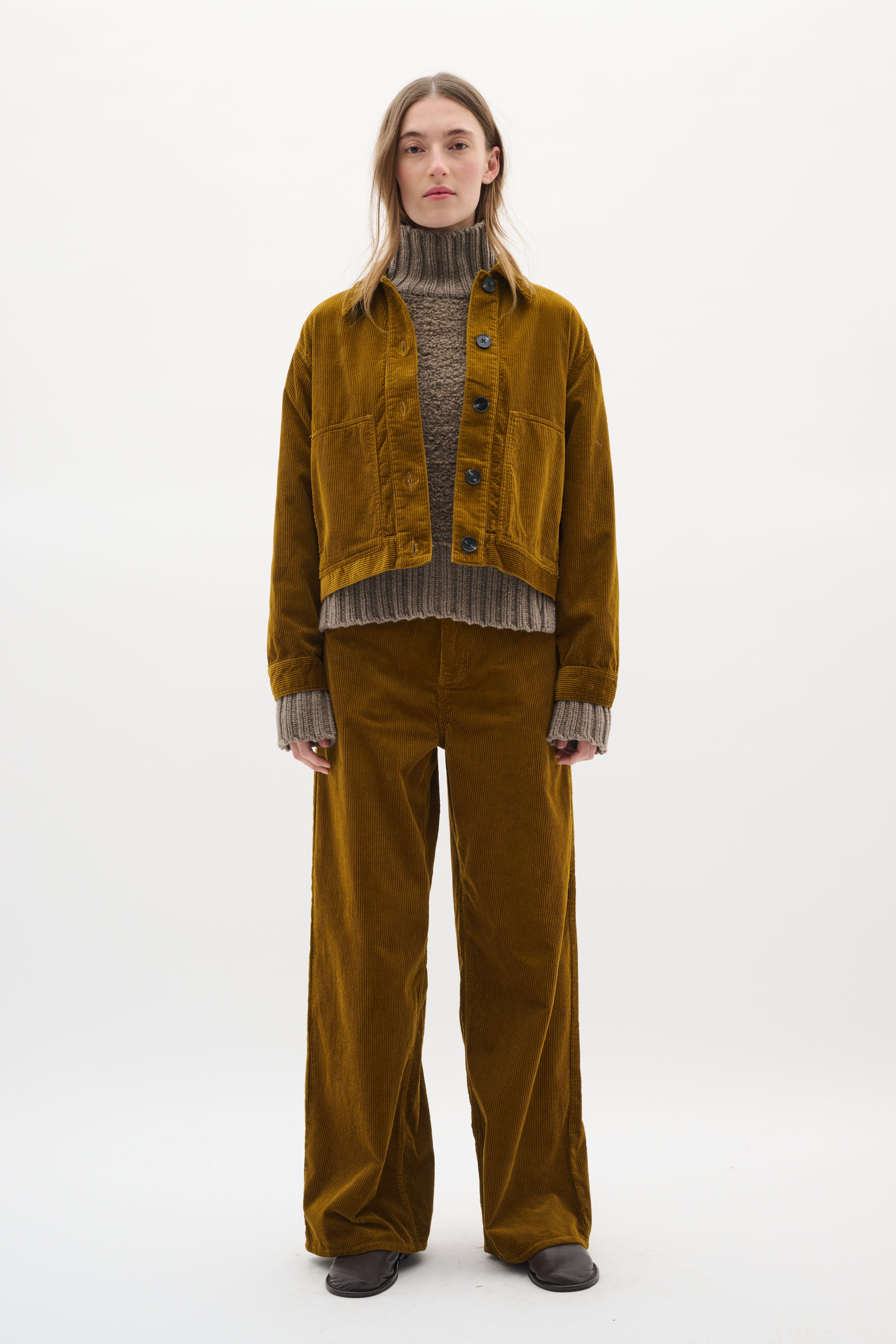 NanetteIW Wide Broek LOOKBOOK FRONT 30110978-180840