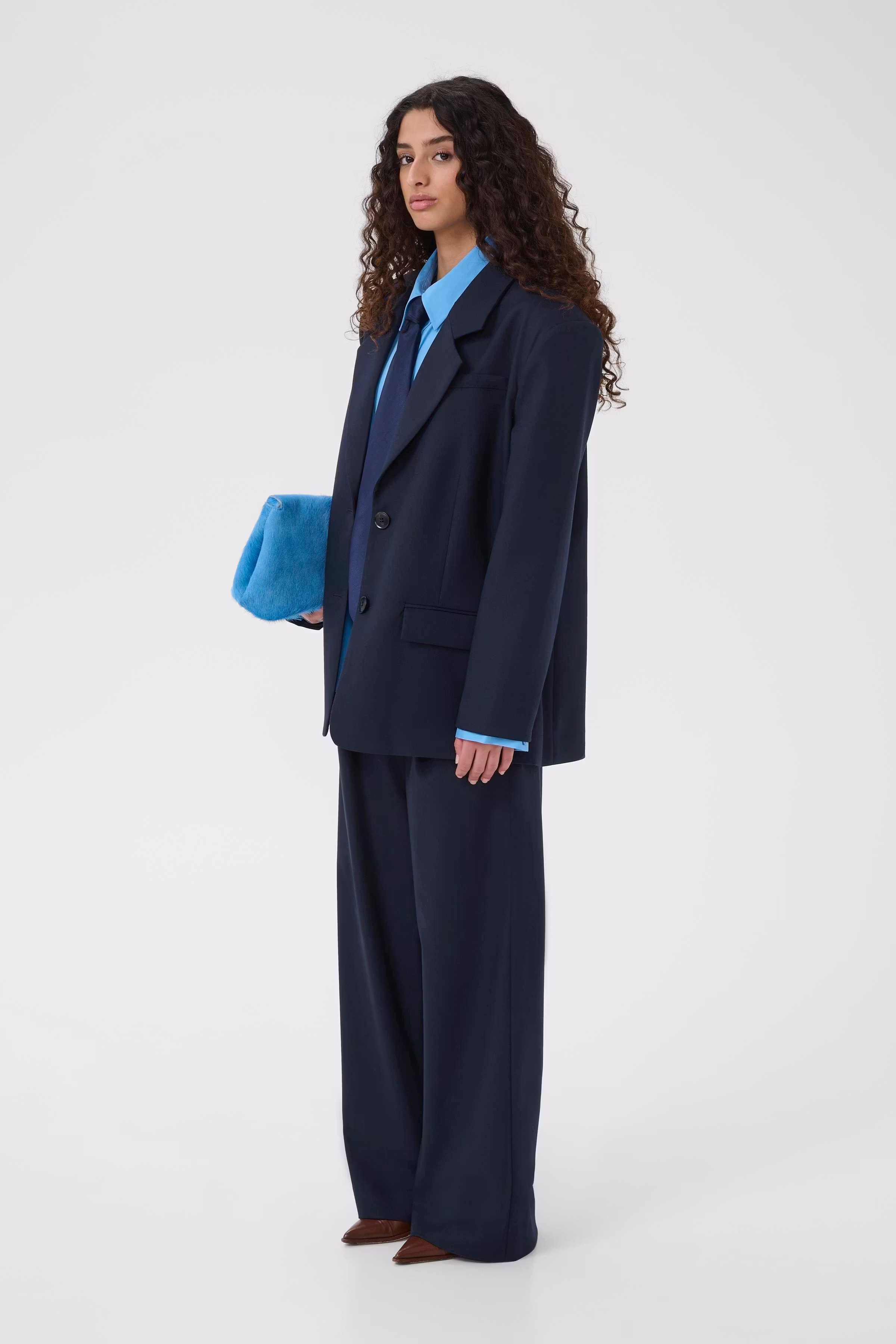 GZpaula Blazer LOOKBOOK FRONT 10910614-193922