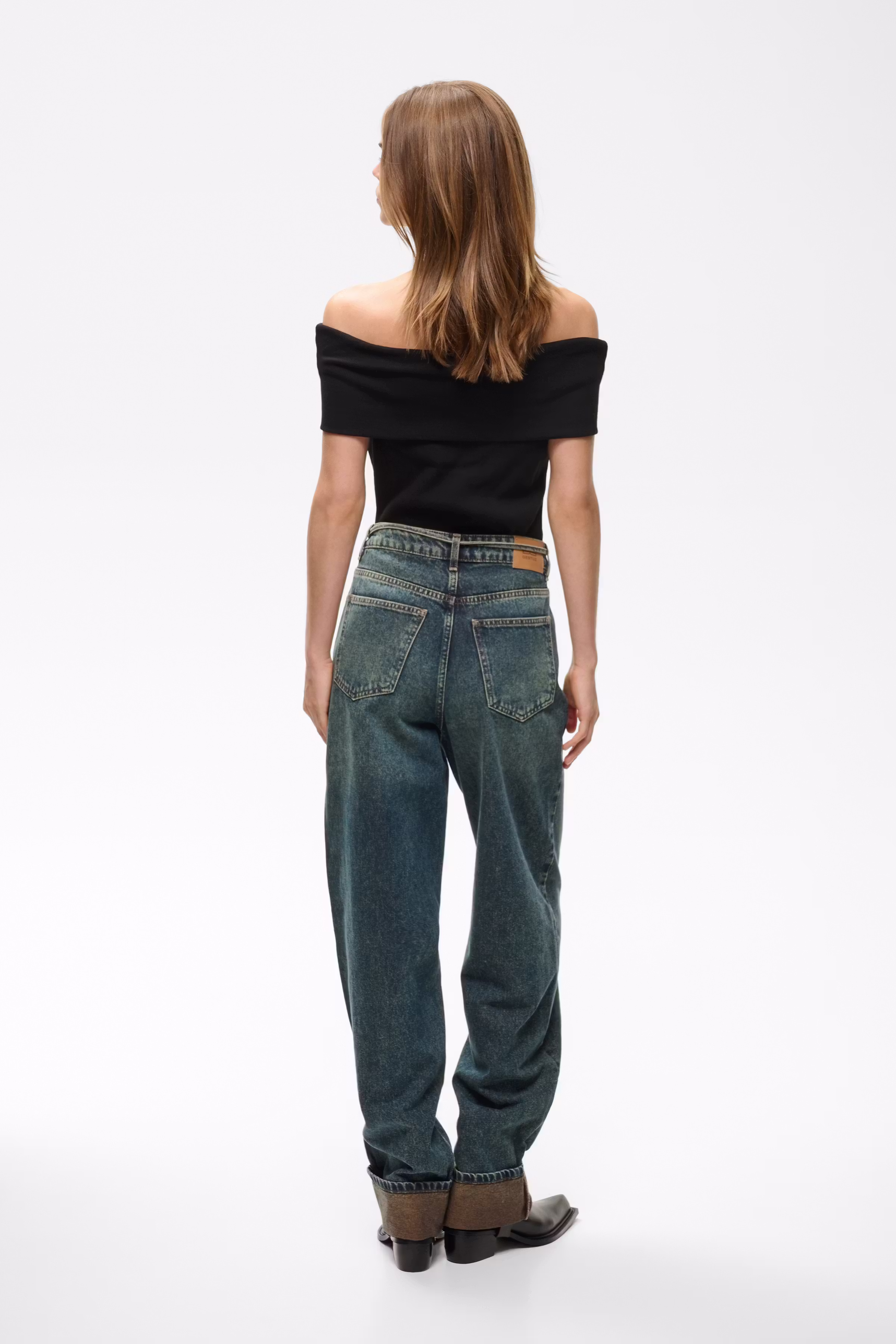GZdrew Top LOOKBOOK BACK 10911418-100017