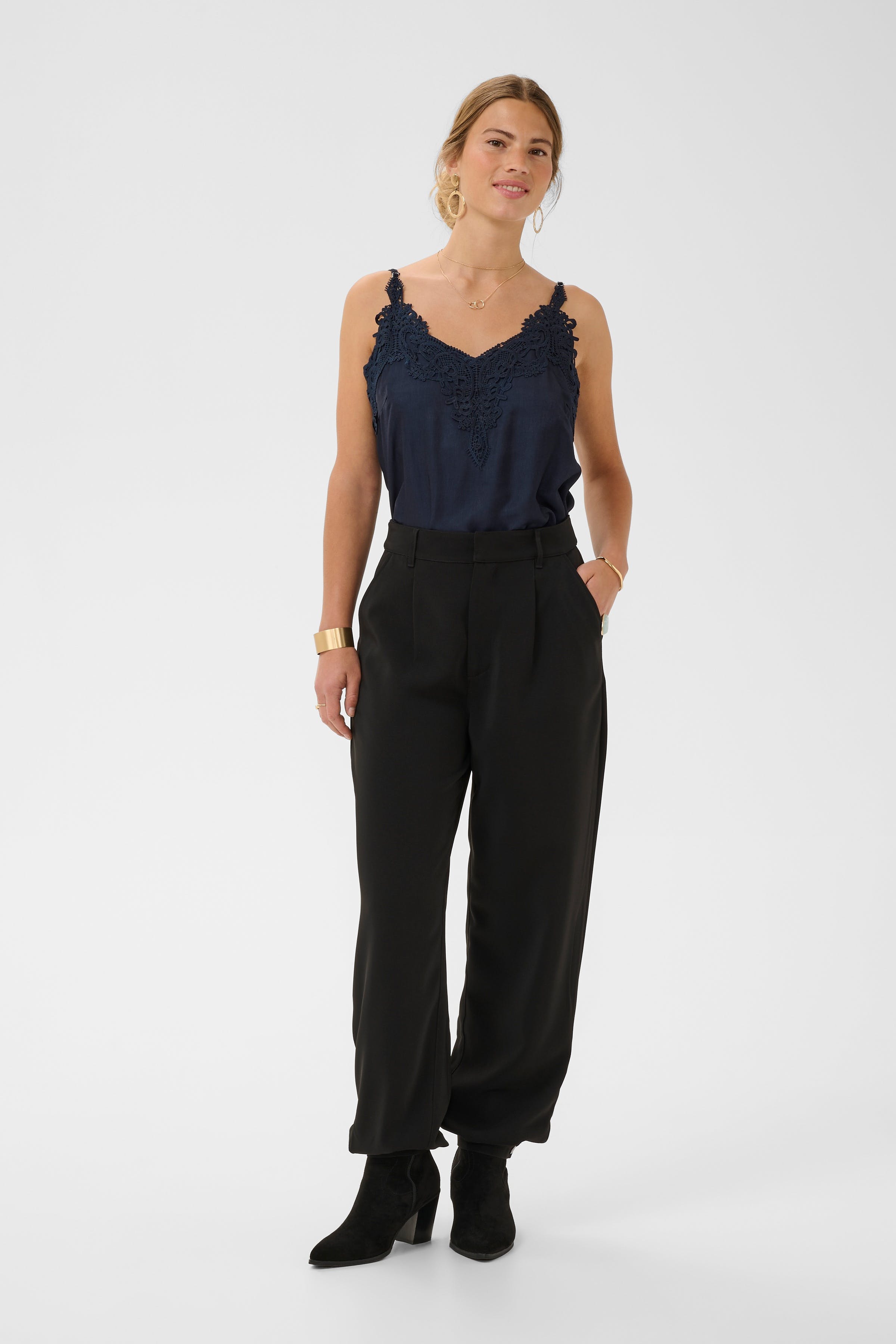 CRBine Broek LOOKBOOK FRONT 10615545-100120