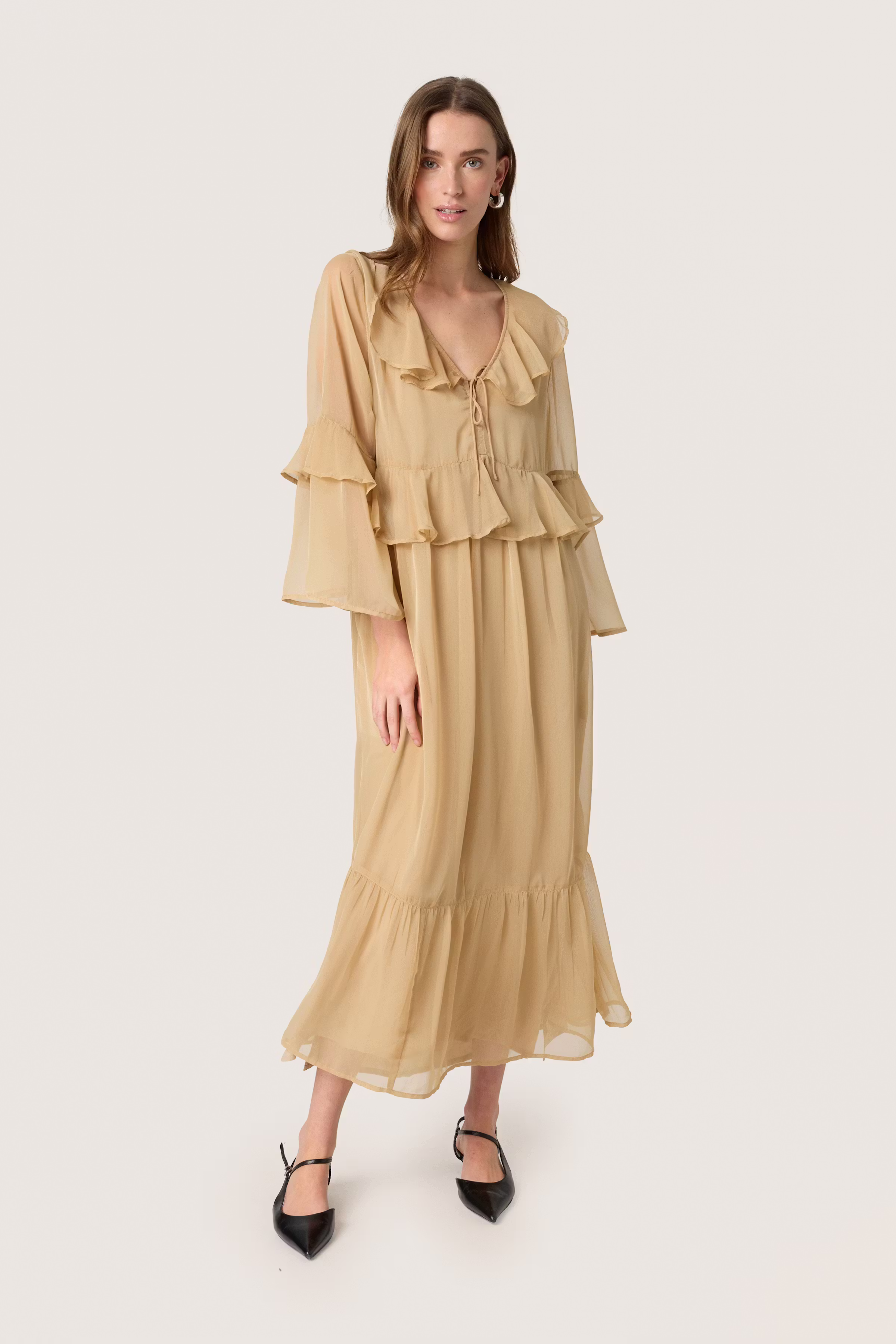 SLJatessan Kjole LOOKBOOK FRONT 30408670-151114