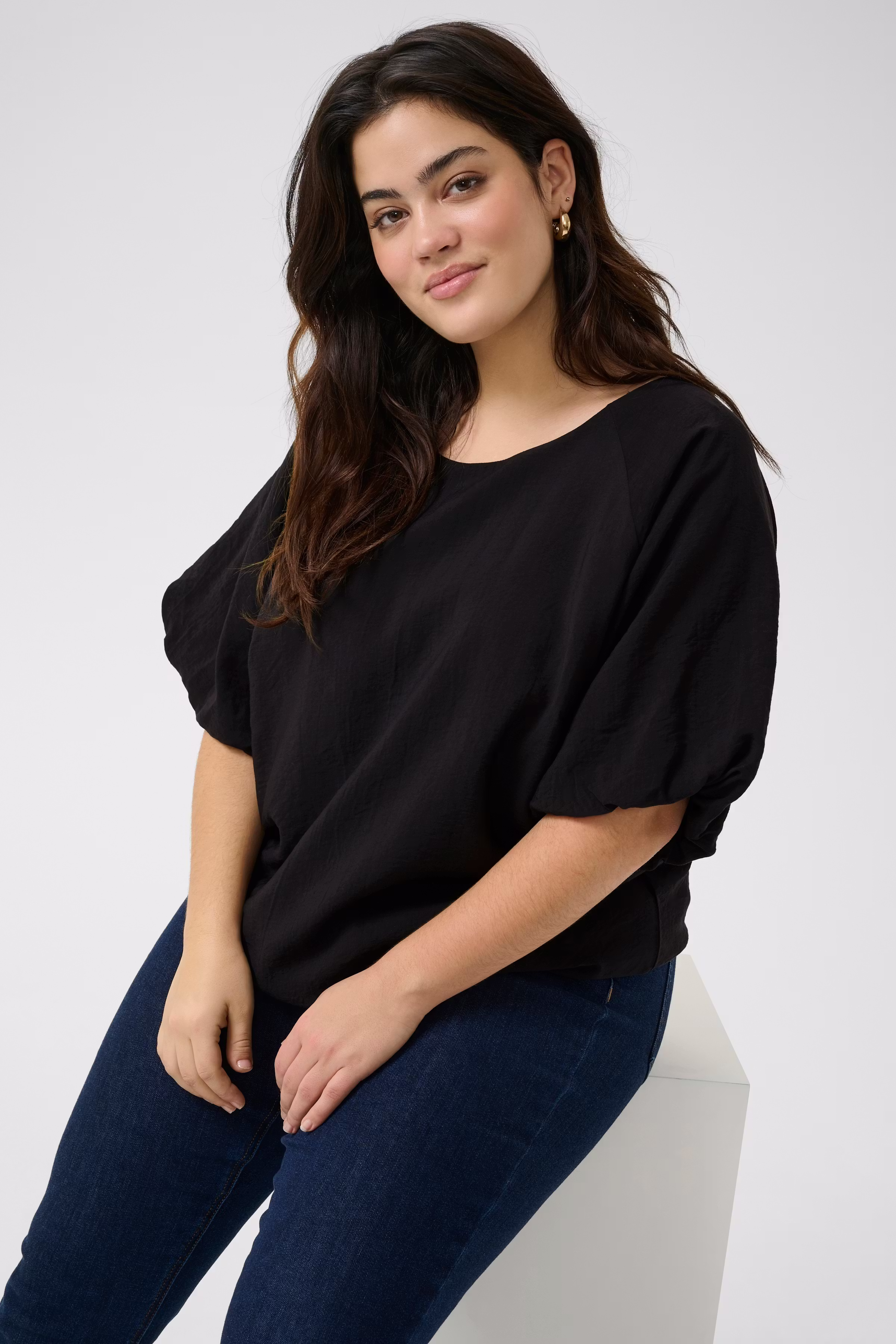 KCgabbi Blouse LOOKBOOK DETAIL 10583080-100121