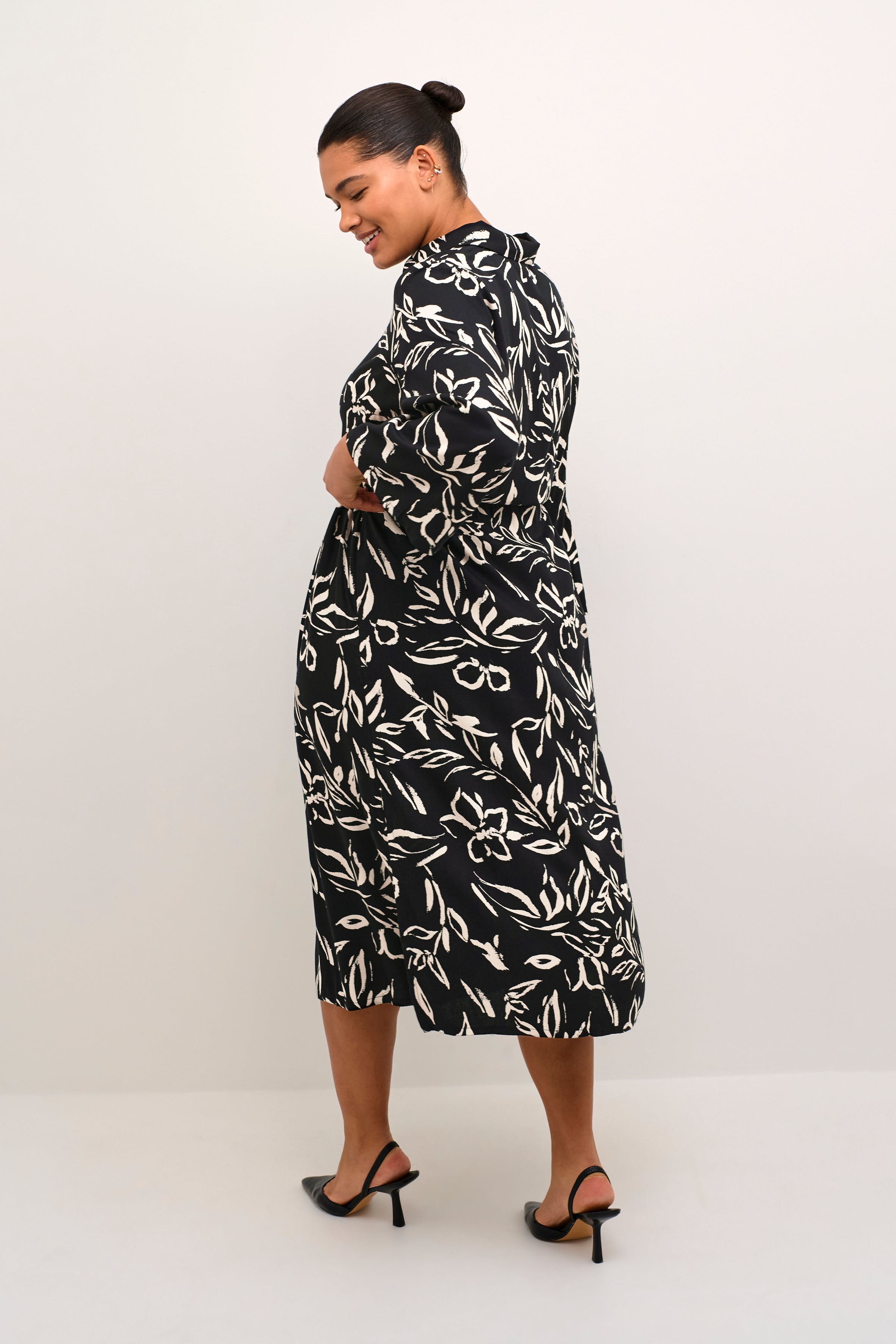 KCflora Dress LOOKBOOK BACK 10582542-106278